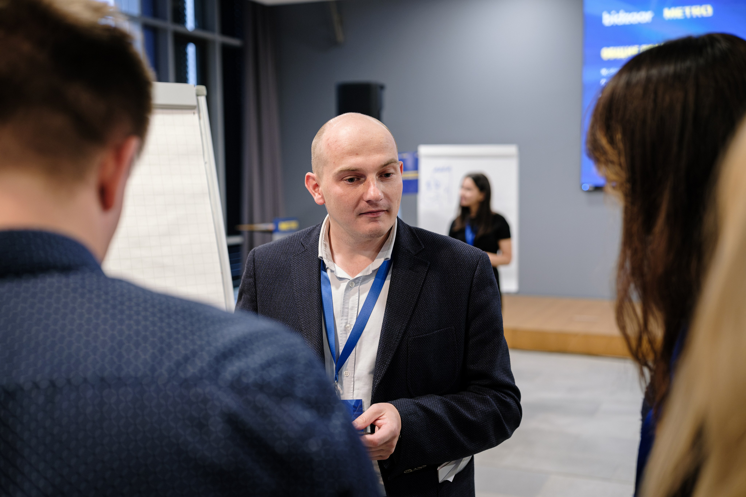 METRO. Репортажный и портретный фотограф в Москве Илья Спиридонов