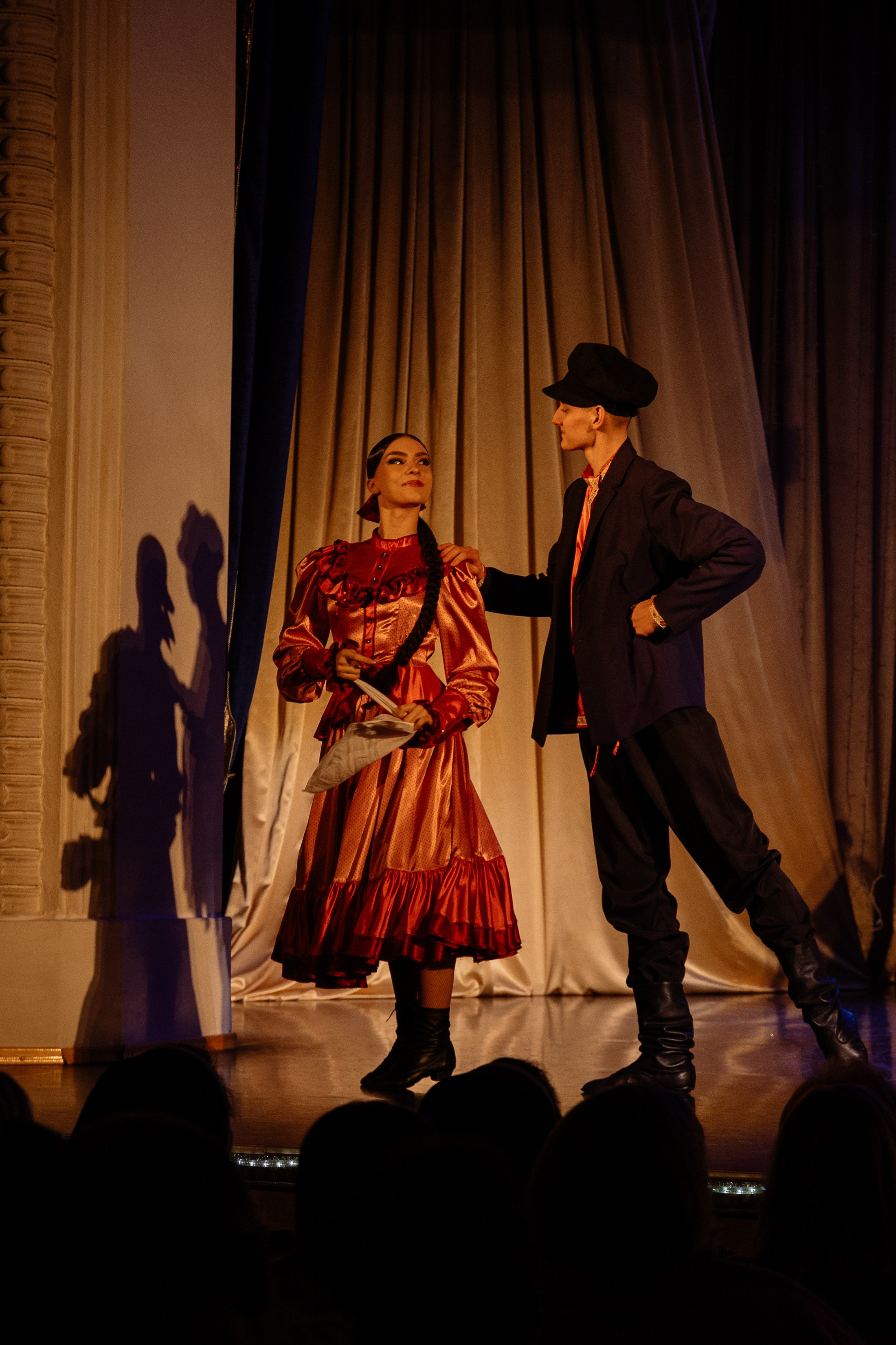 Сибирские узоры ДК Ефремова. Фотограф Юлия Мальцева