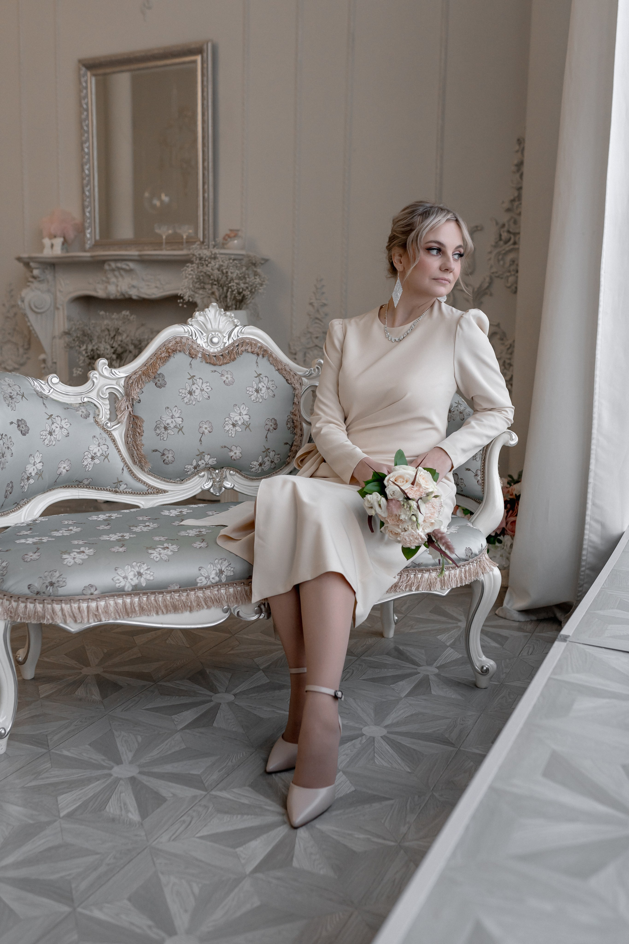 Свадебная фотосессия в студии. Фотограф Ким Наталья в Красноярске