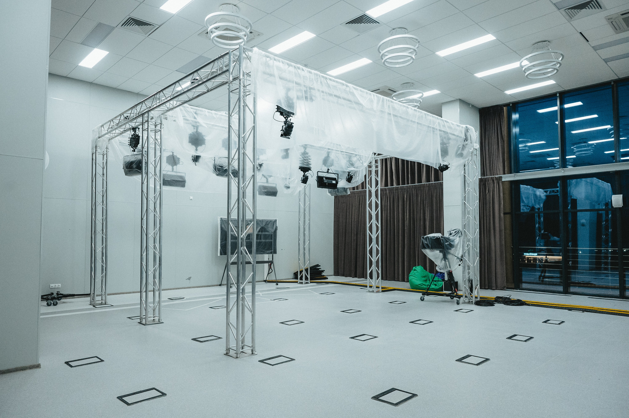 Интерьерная съемка съемочного павильона