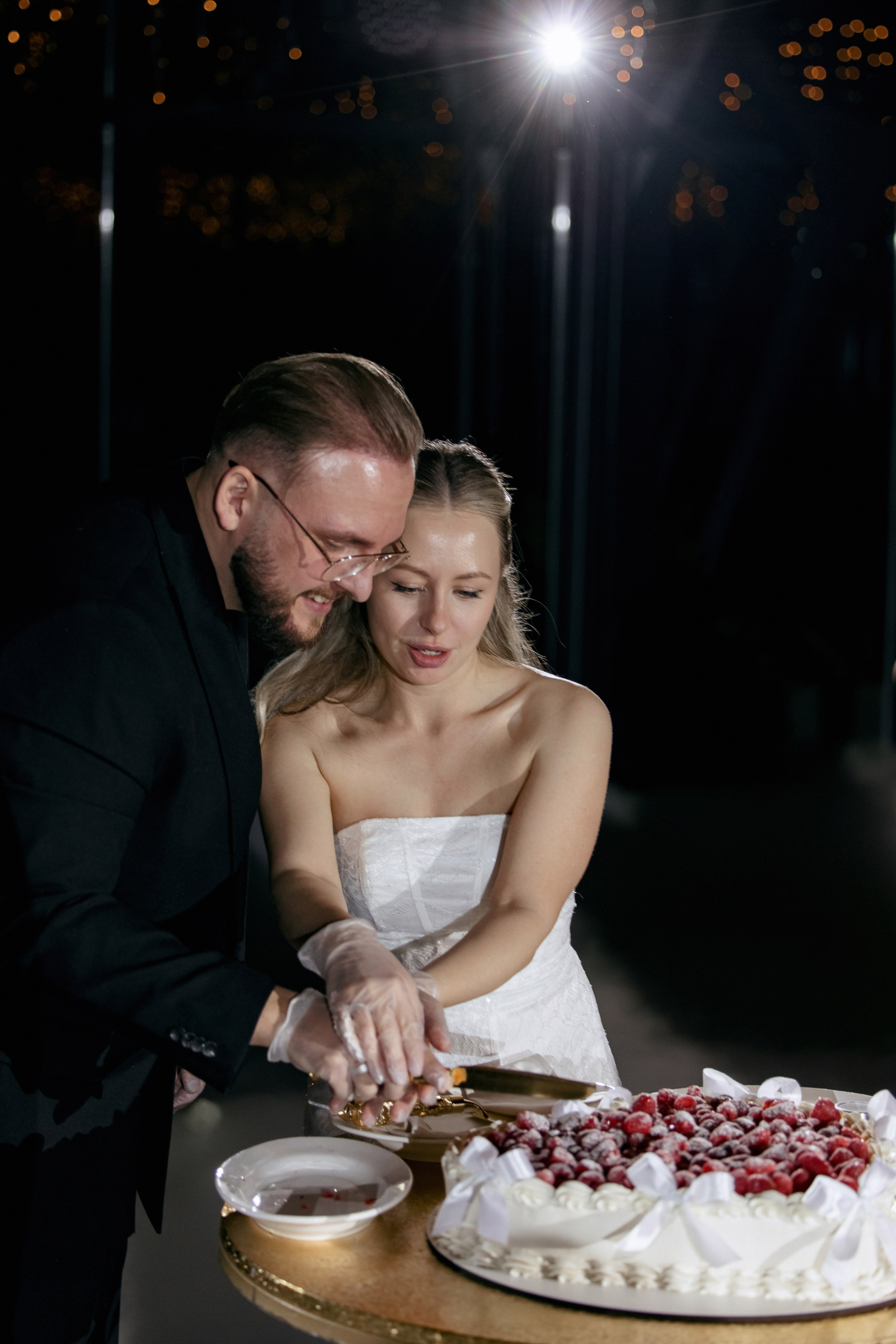 ЛЕС Event House выездная регистрация и свадебный банкет на площадке ЛЕС. Свадебный фотограф Москва