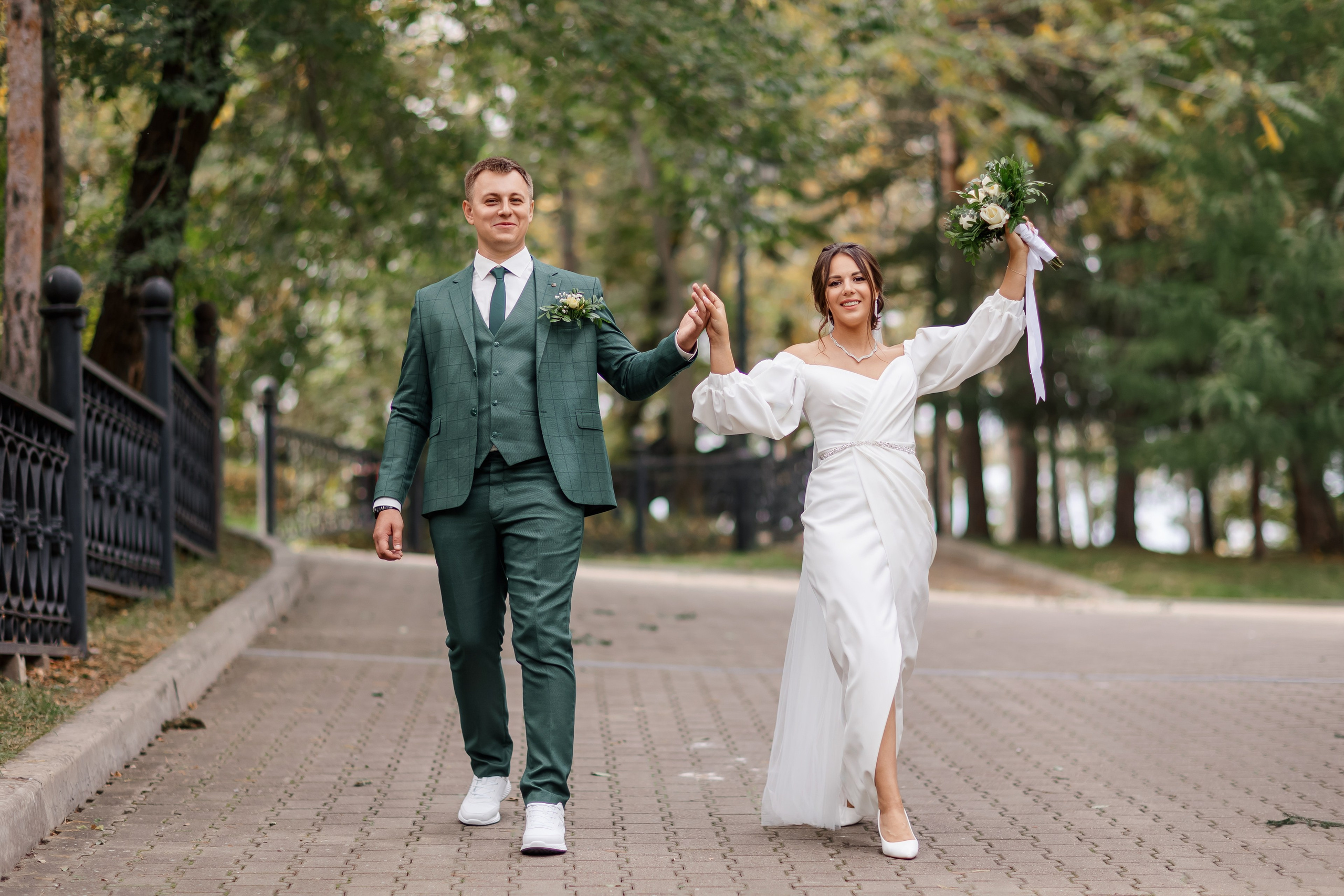 Олег и Юлия. Свадебная прогулка. Свадебный фотограф в Хабаровске