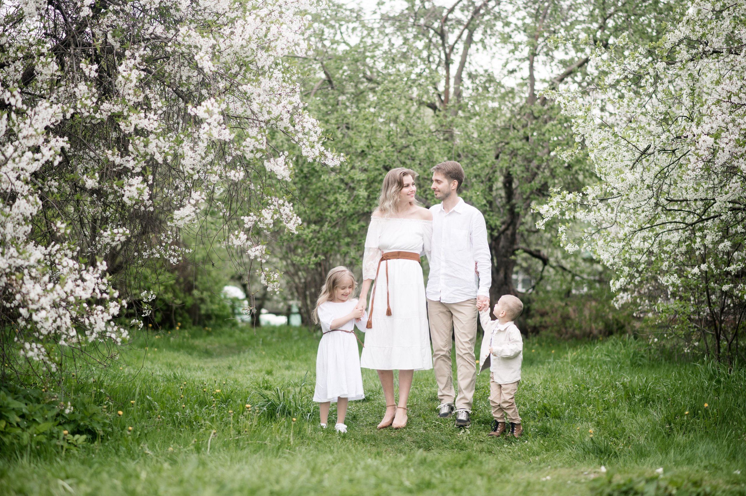 Spring. Family and content photographer