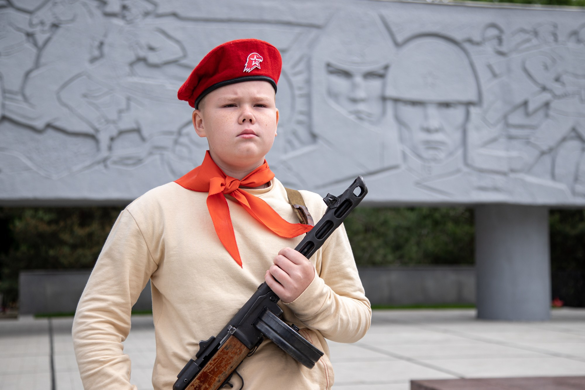 100-летие пионерии. Репортажный, промышленный и маркетплейс-фотограф Дмитрий Чернат