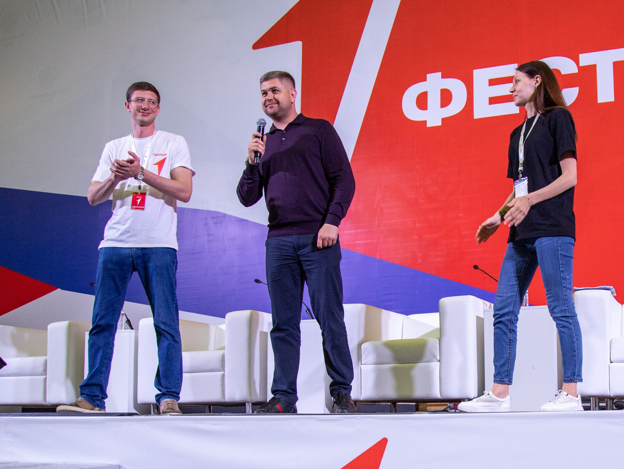 Первый фестиваль Движения Первых в Краснодаре. Репортажный, промышленный и маркетплейс-фотограф Дмитрий Чернат