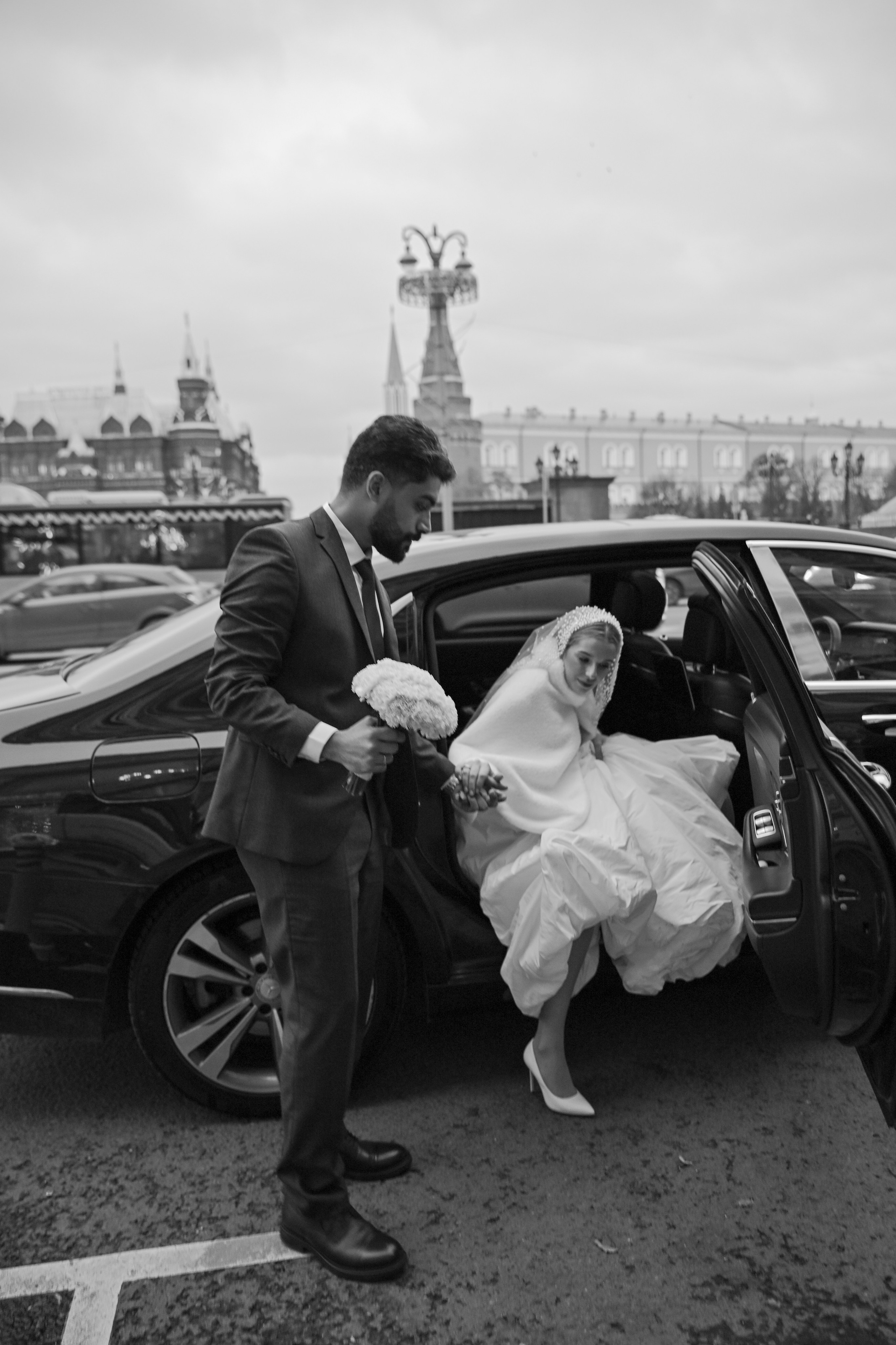 Свадьба в отеле Националь. Свадебный фотограф Алия Бабаринова