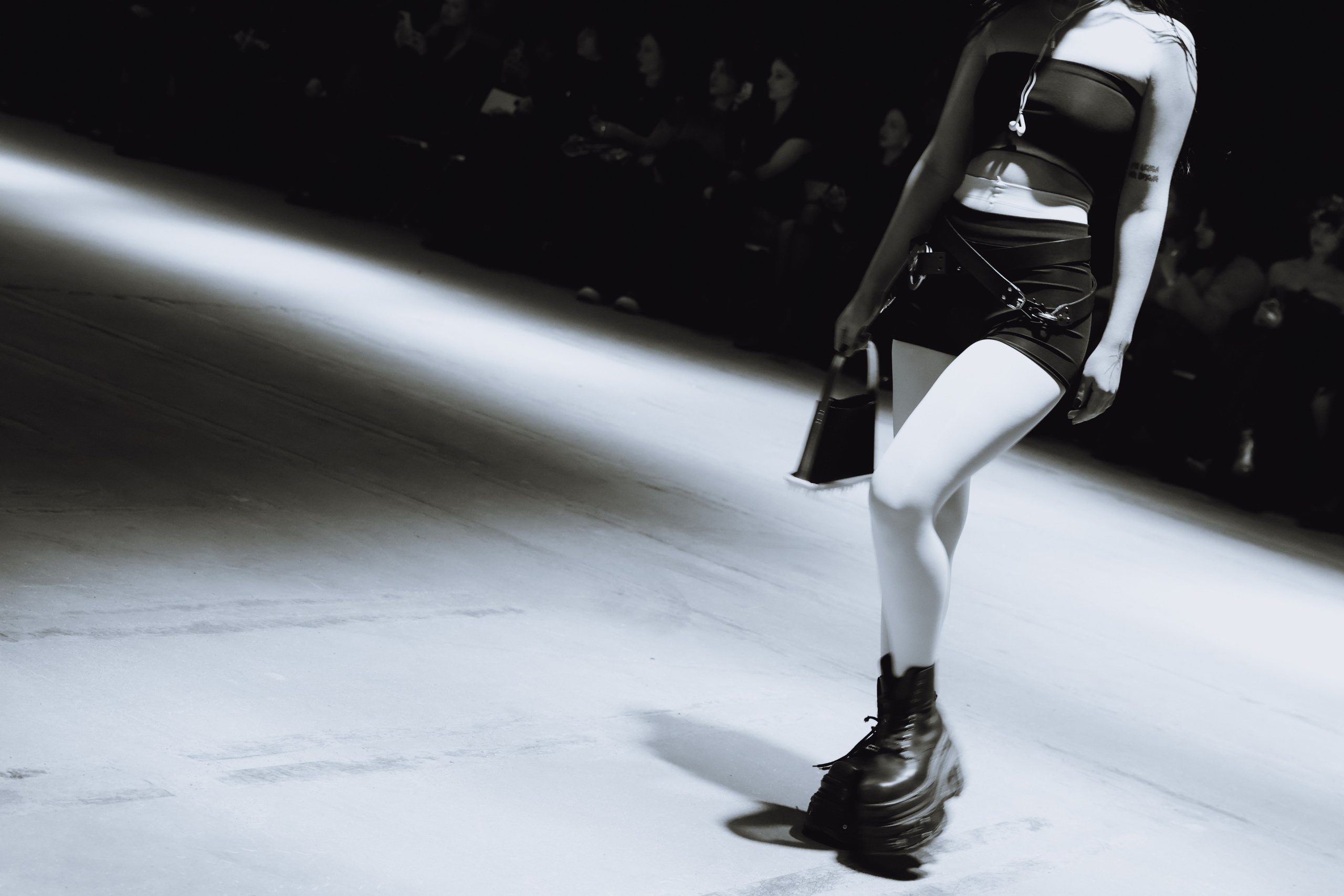 AUXI HAOS`25. Fashion Фотограф в СПб Yana Kochkina