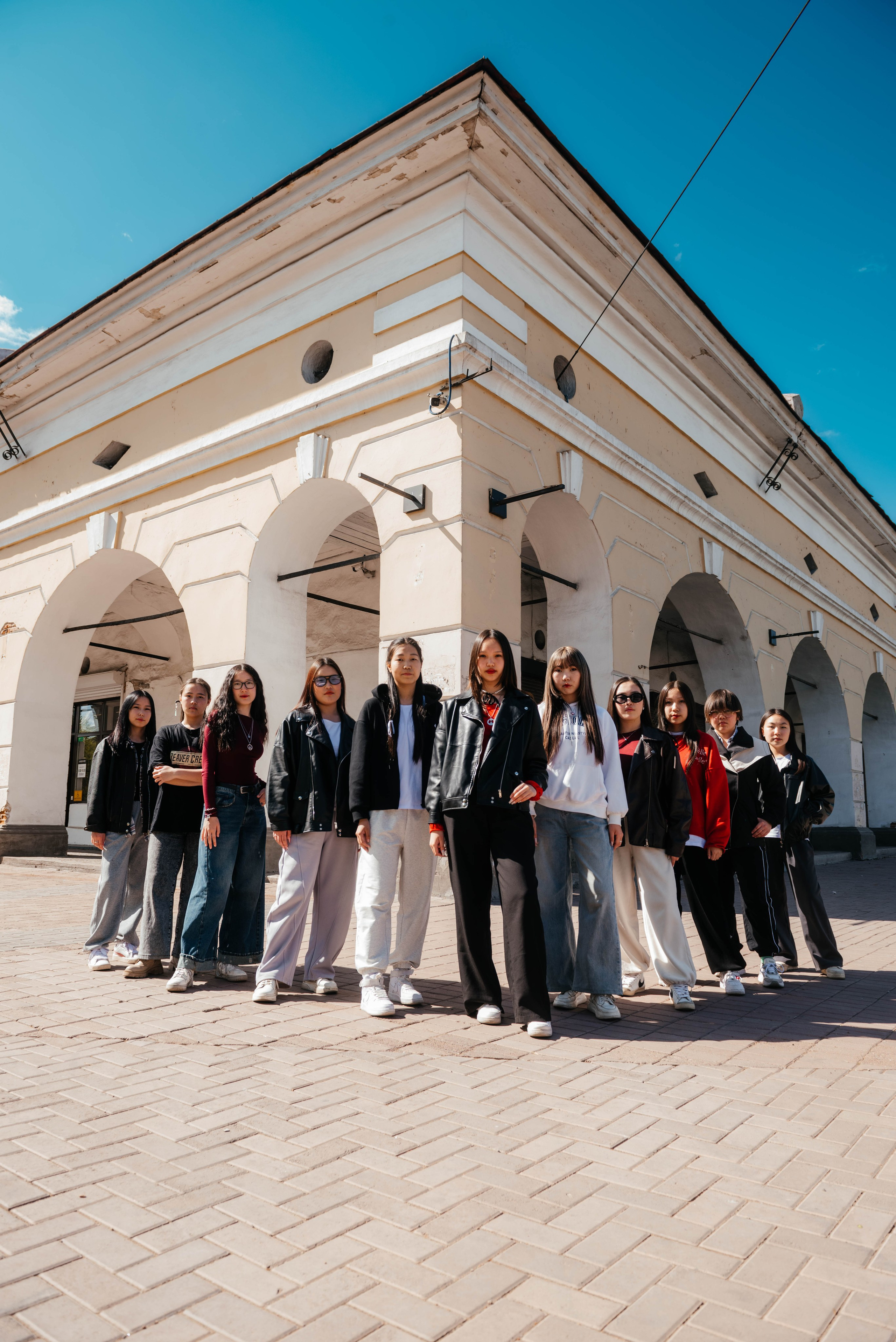 Выпускной фотоальбом для средней школы. Фотограф Эллина Дар г. Улан-Удэ