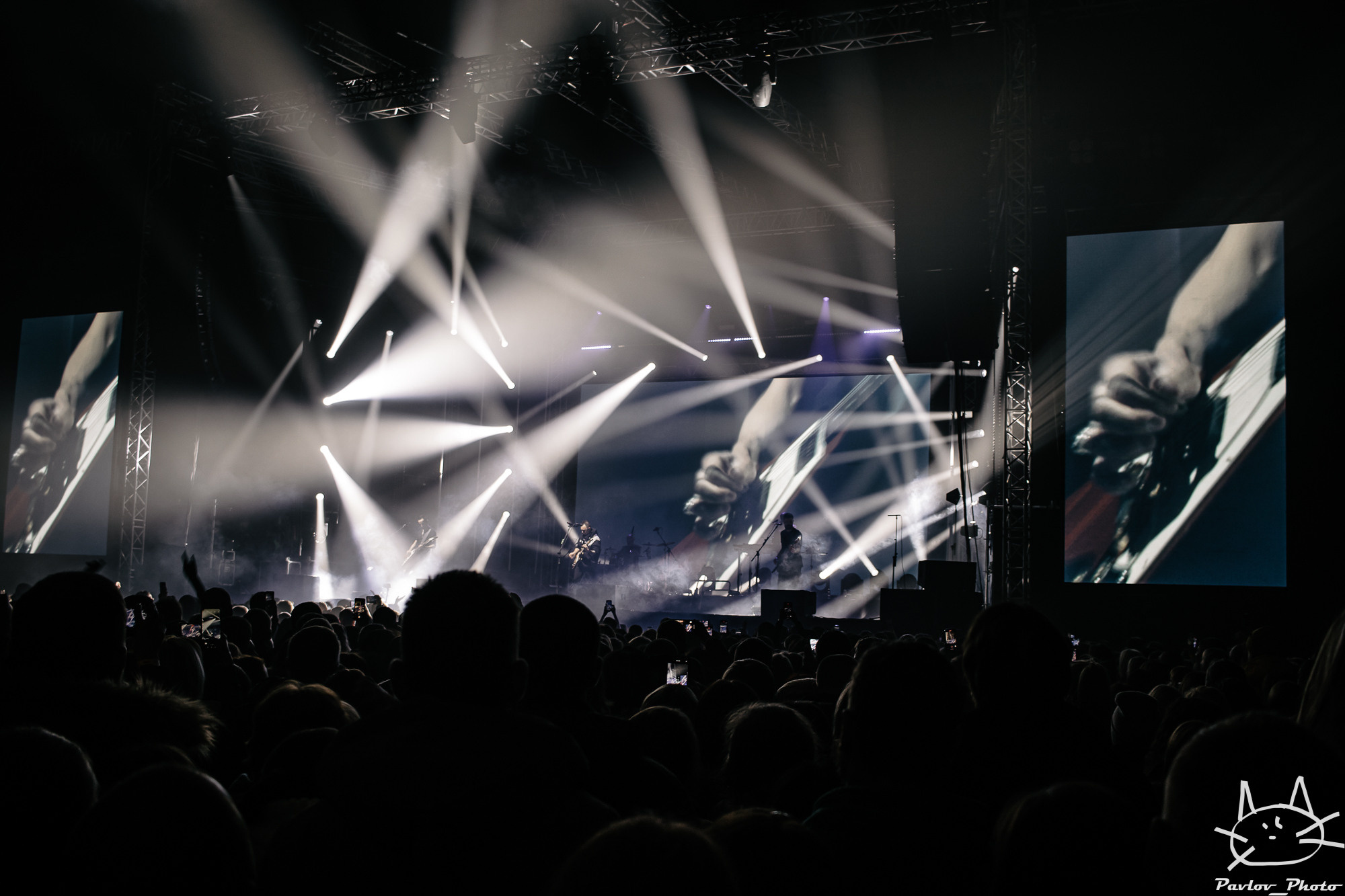Группа Звери в Архангельске. Портретный и пейзажный фотограф Никита Павлов