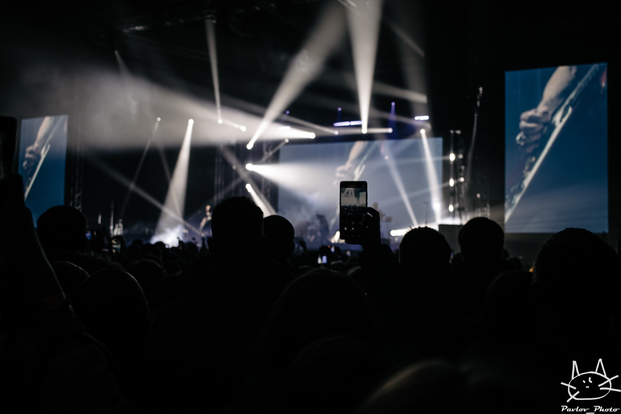 Группа Звери в Архангельске. Портретный и пейзажный фотограф Никита Павлов