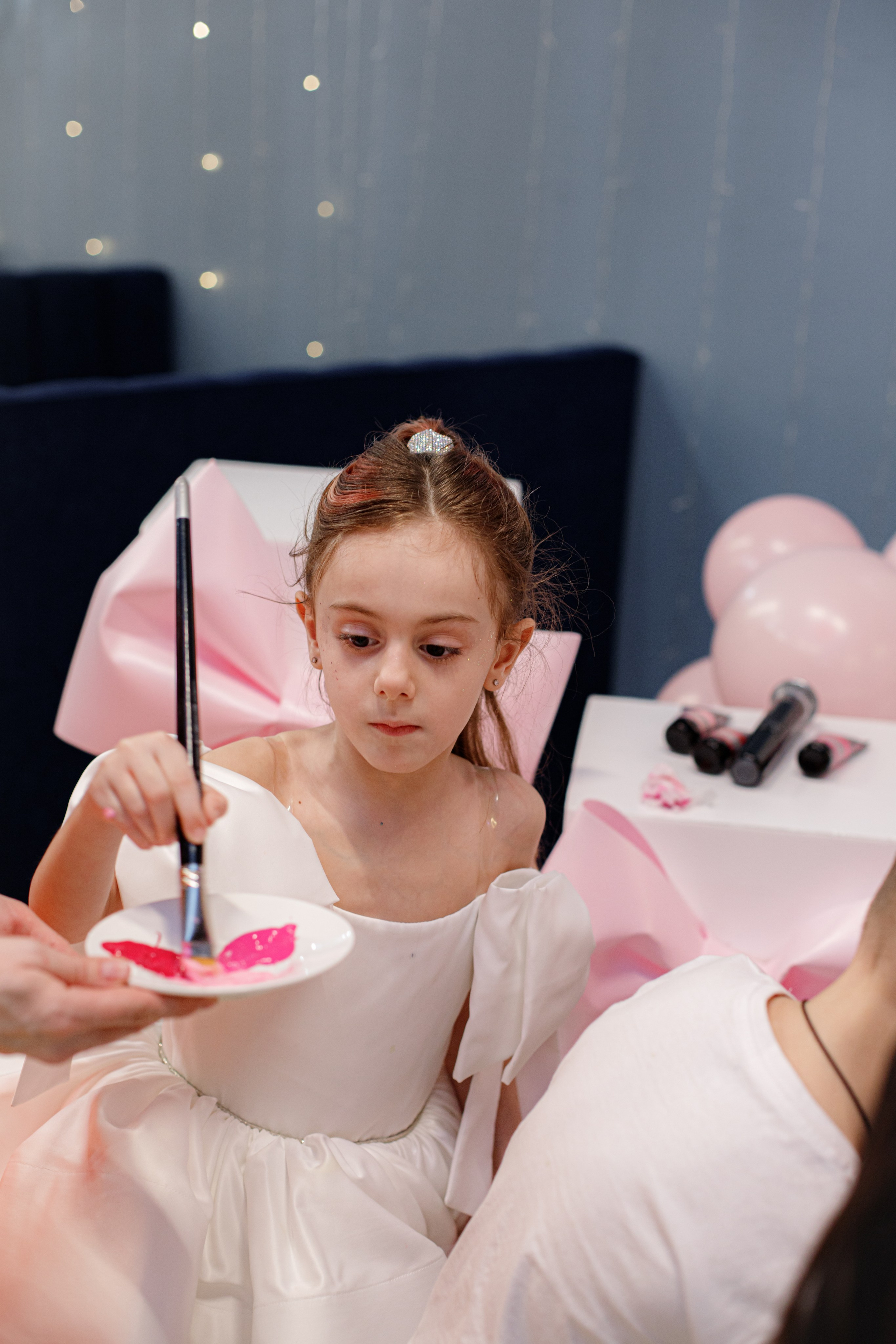 ASIA'S BIRTHDAY PARTY. Photokarish