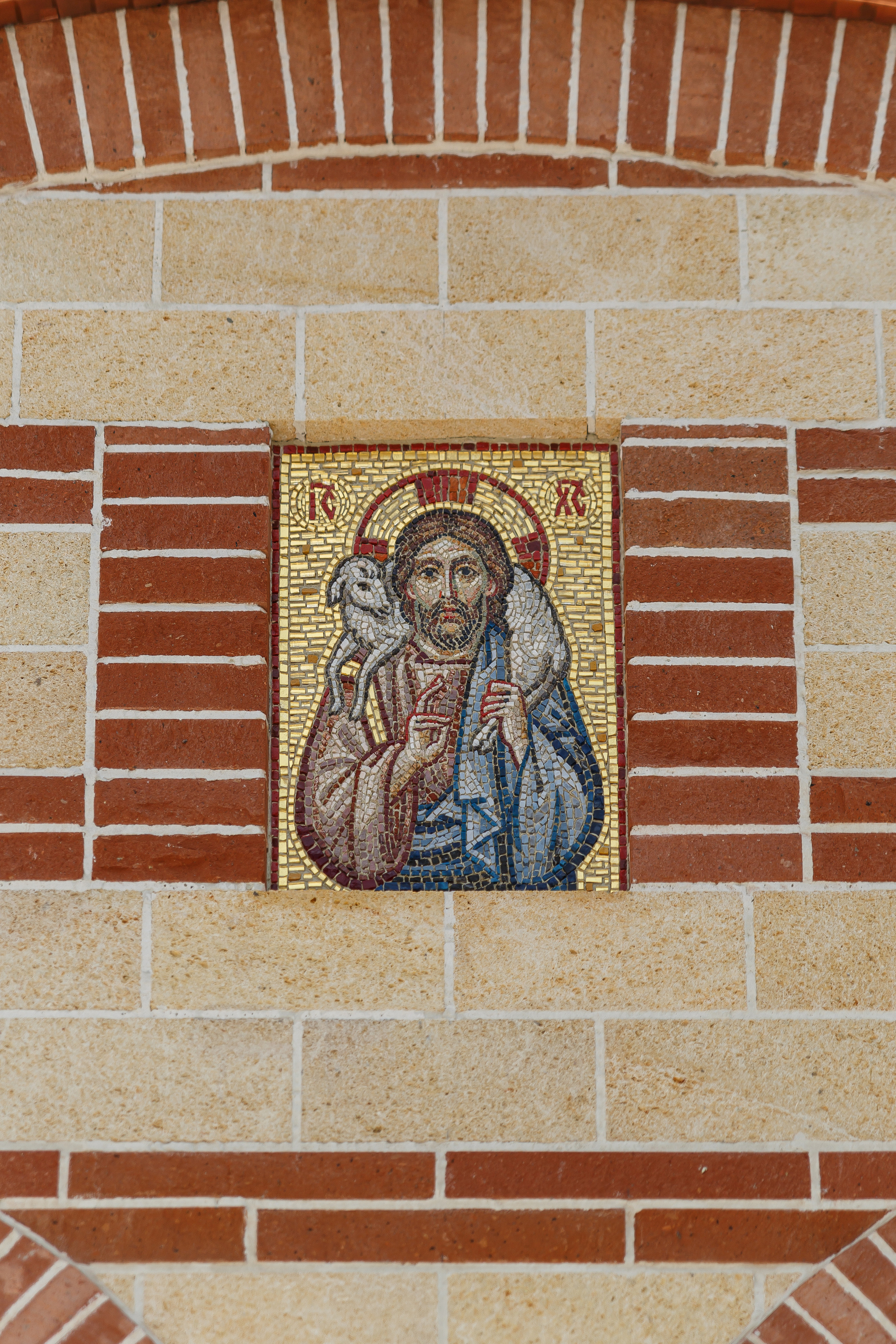 Успенский собор в монастыре Бештау. НИИКОРОВИН- мастерская мозаики и монументального искусства