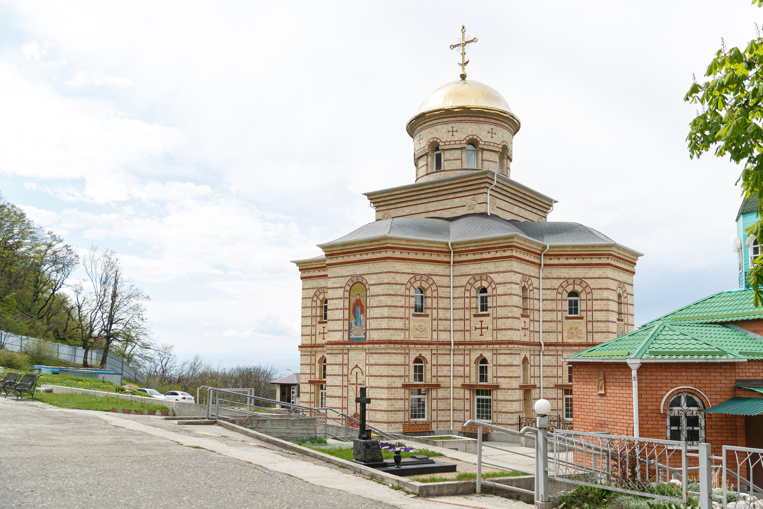 Успенский собор в монастыре Бештау. НИИКОРОВИН- мастерская мозаики и монументального искусства