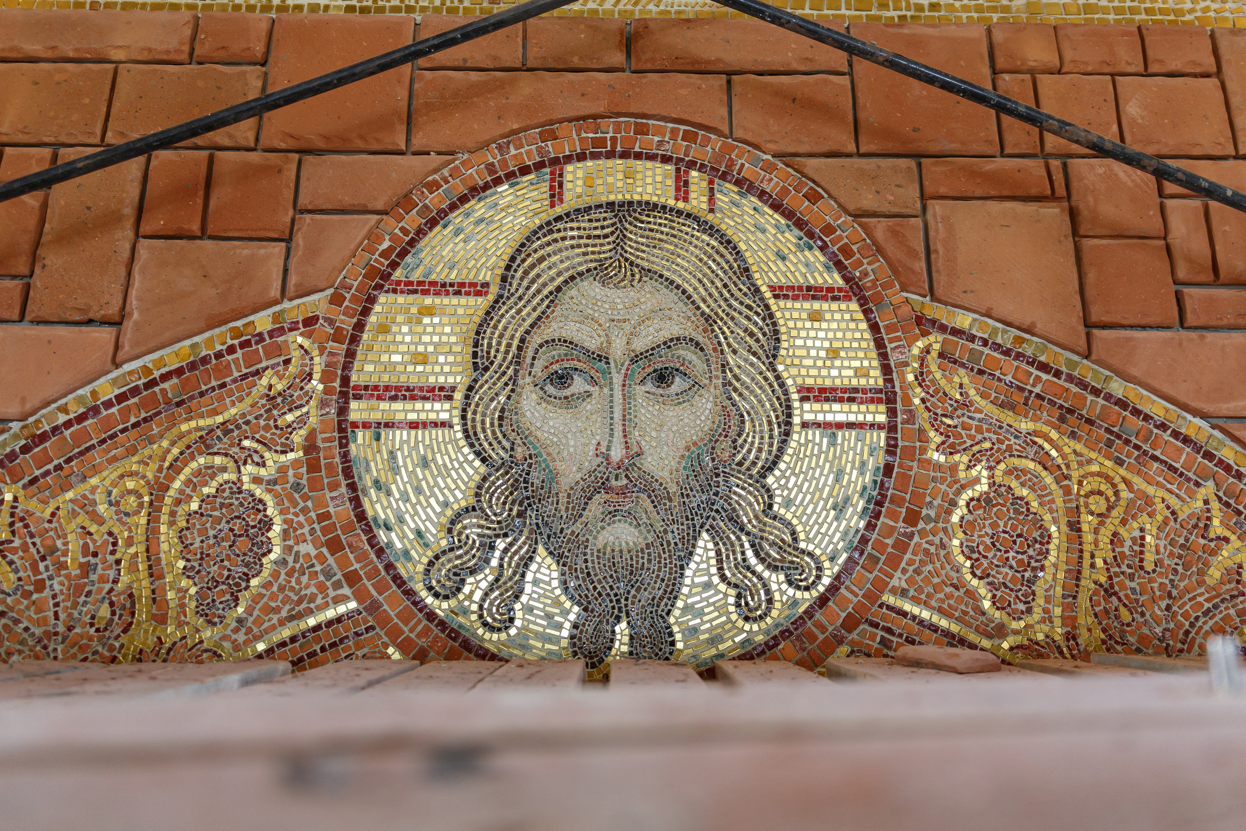 Успенский собор в монастыре Бештау. НИИКОРОВИН- мастерская мозаики и монументального искусства