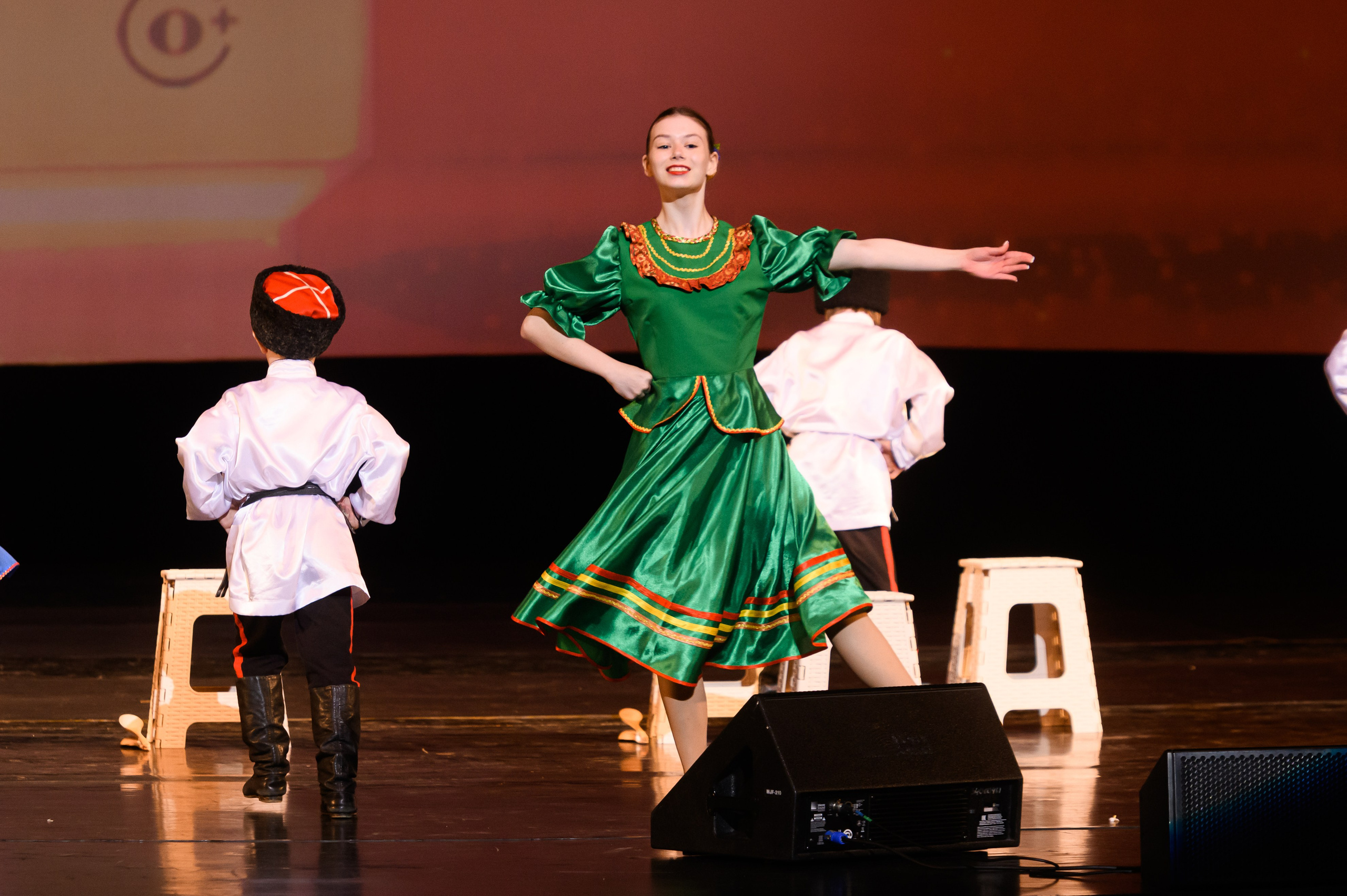 23 апреля, часть 1, БКЗ Октябрьский, г. Санкт-Петербург. Золотое яблочко