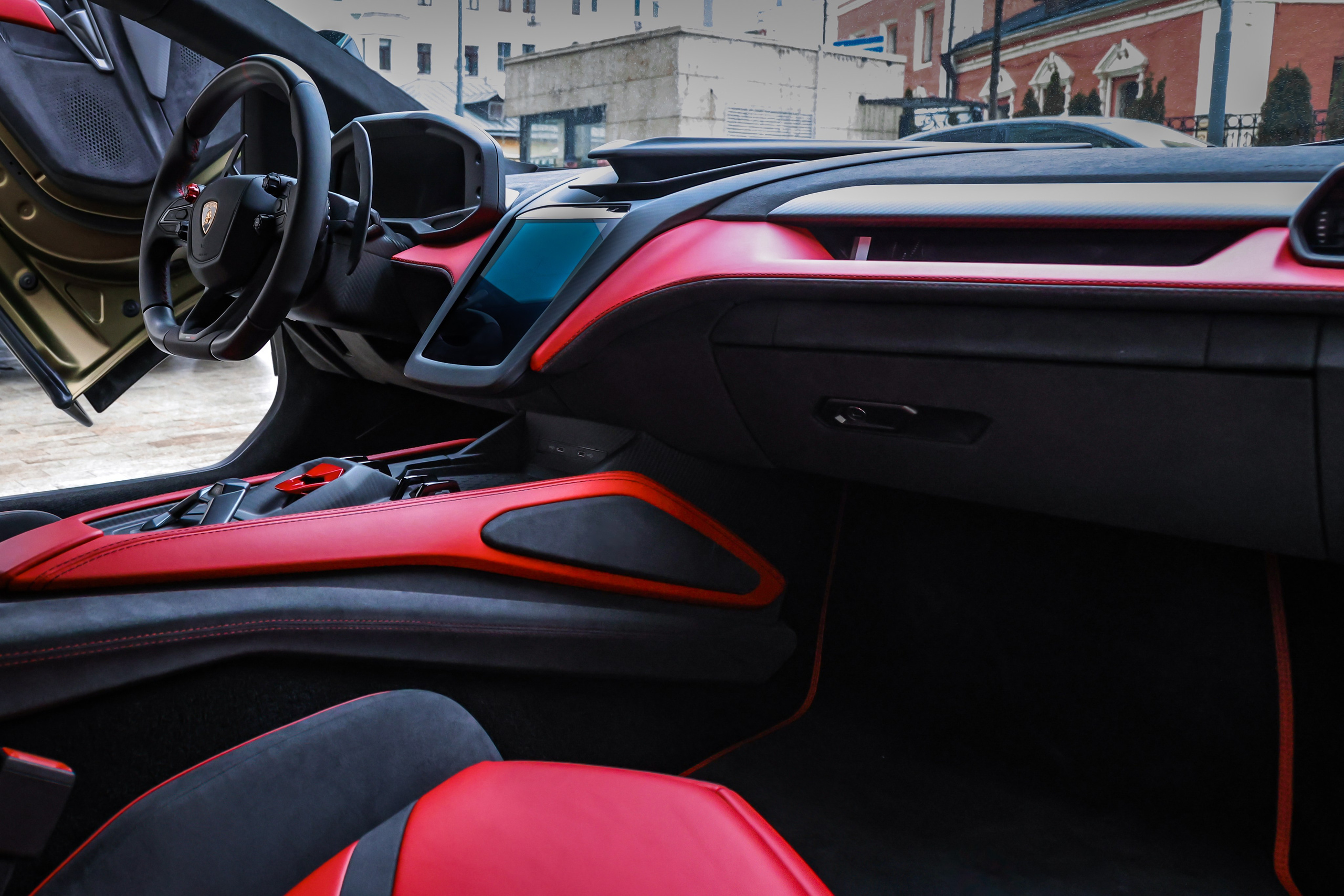 2024 Lamborghini Revuelto 6.5 AMT. Mixturecaptures