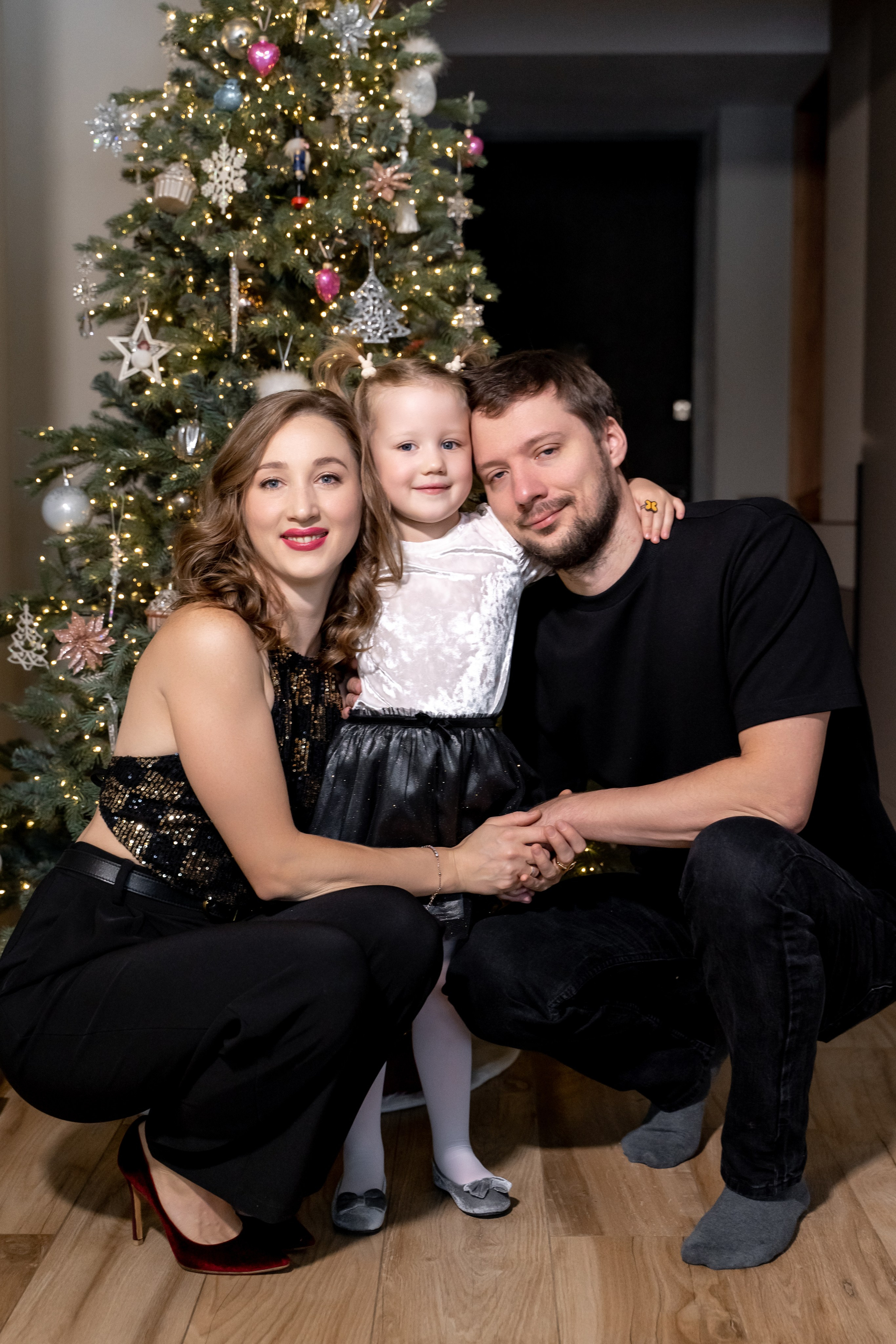 Домашняя семейная фотосессия в Москве, Домодедово, Видное, Бутово, Щербинка. Семейный фотограф Москва и Московская область. Семейная фотосессия на природе. Фотосессия детского праздника. Фотосессия юбилея. Фотосессия в день рождения. Фотограф на годик ребенку. Детский фотограф. Фоторепортаж семейного праздника. Детский фотограф Москва.