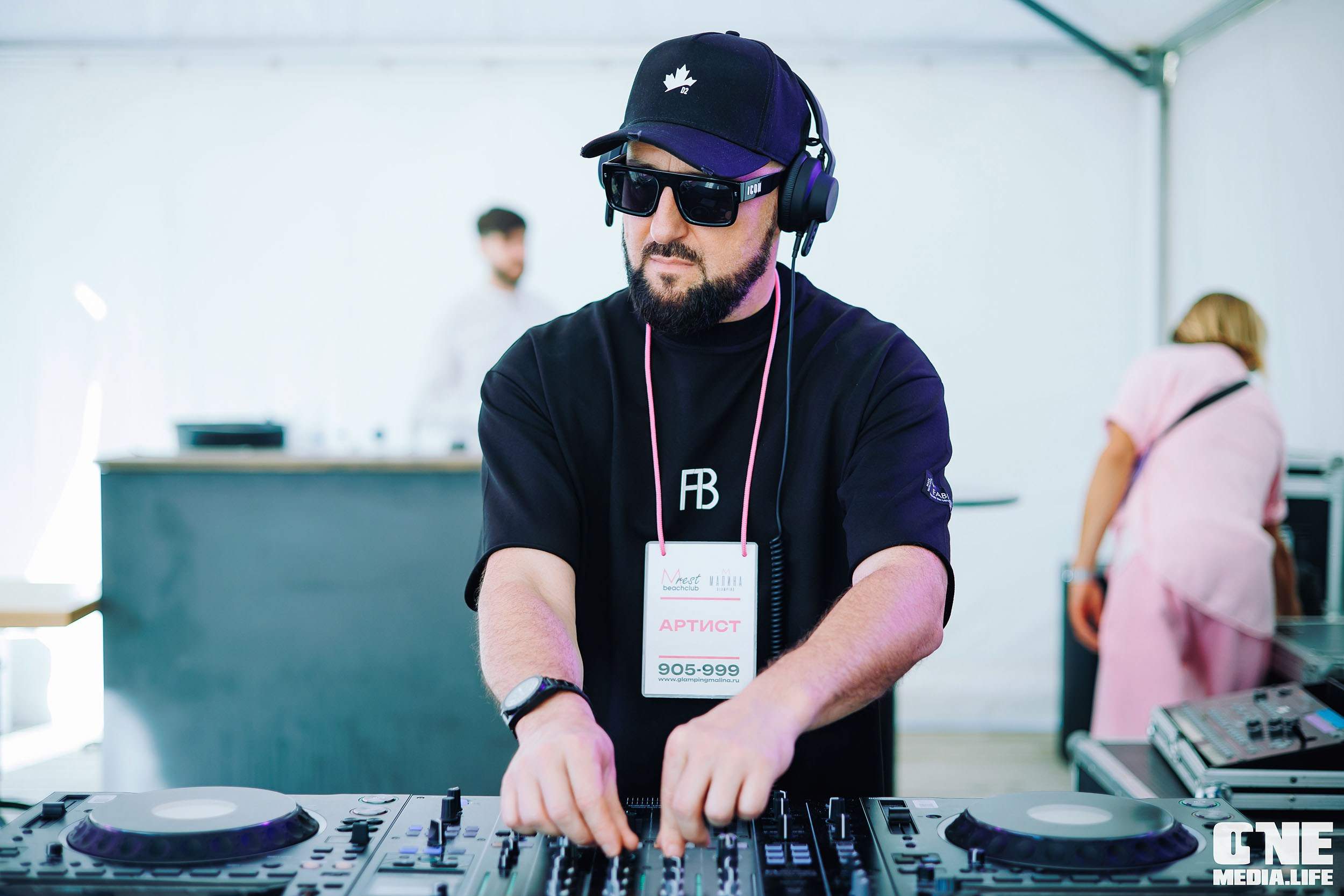 CULT — electronic music festival. Day II. One Media Life: фоторепортажи, фотоотчеты с мероприятий и заведений