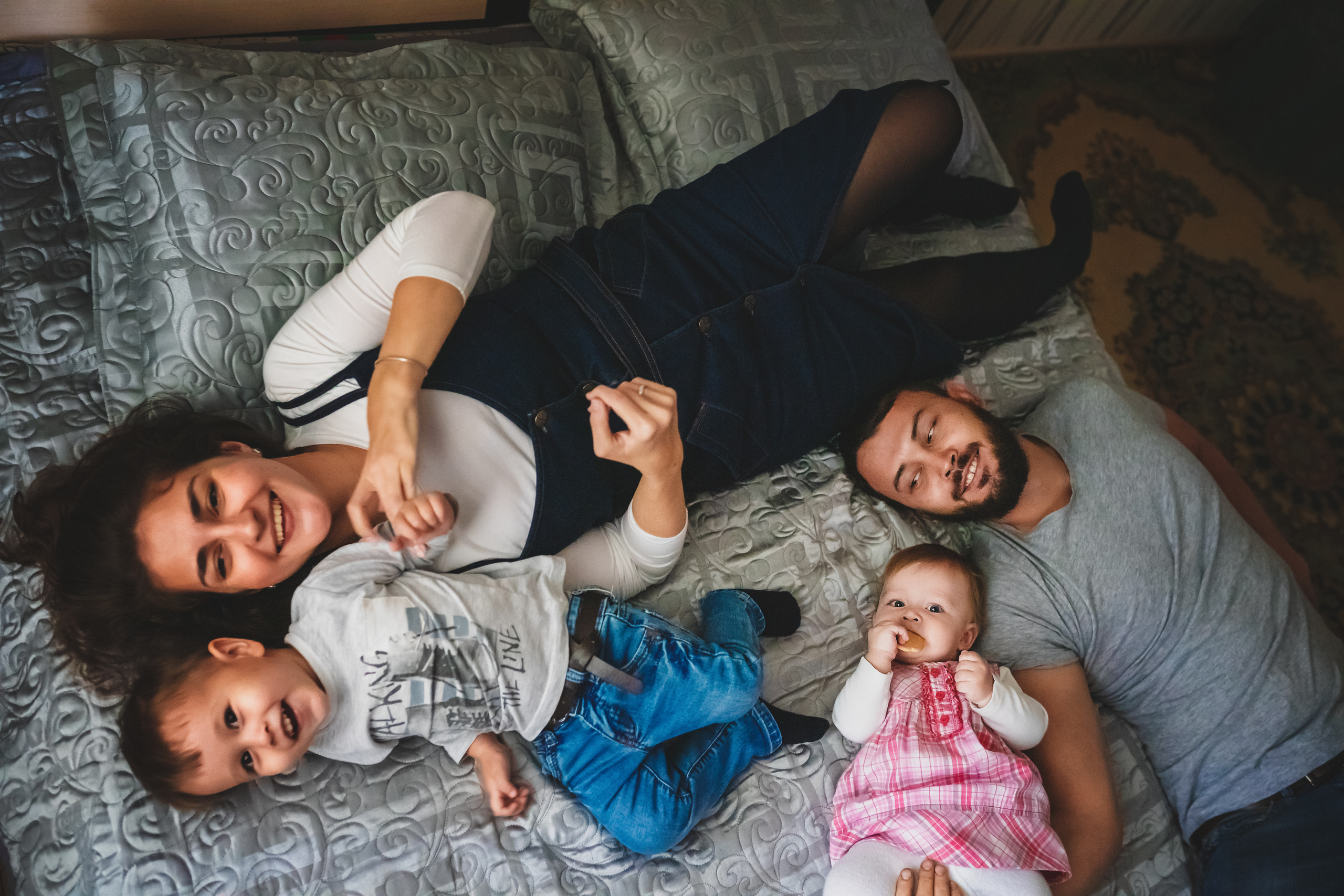 Руслан, Саша, Давид и Соня. Семейный фотограф в Алматы Анжелика Али Номан