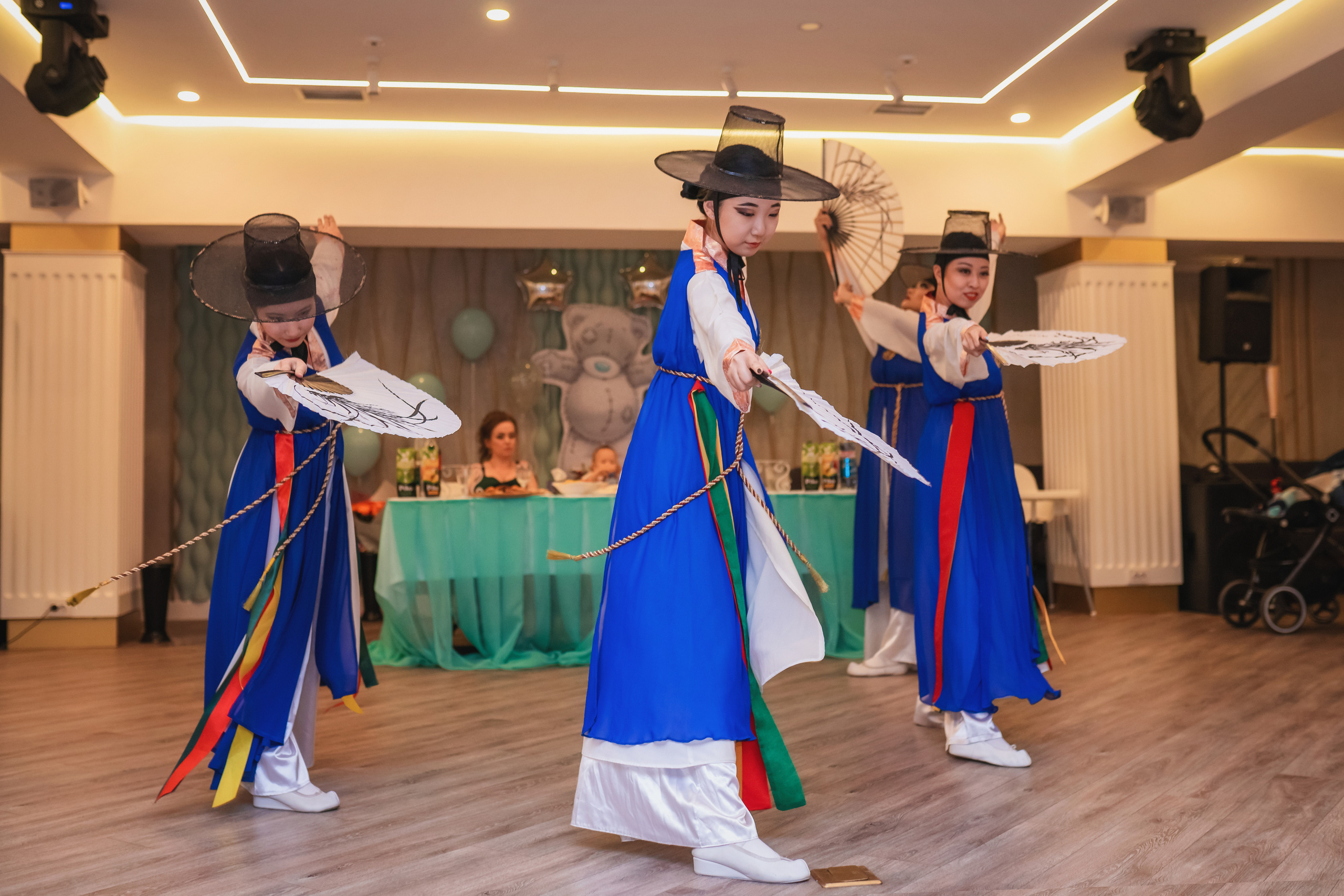 Руслану годик. Семейный фотограф в Алматы Анжелика Али Номан