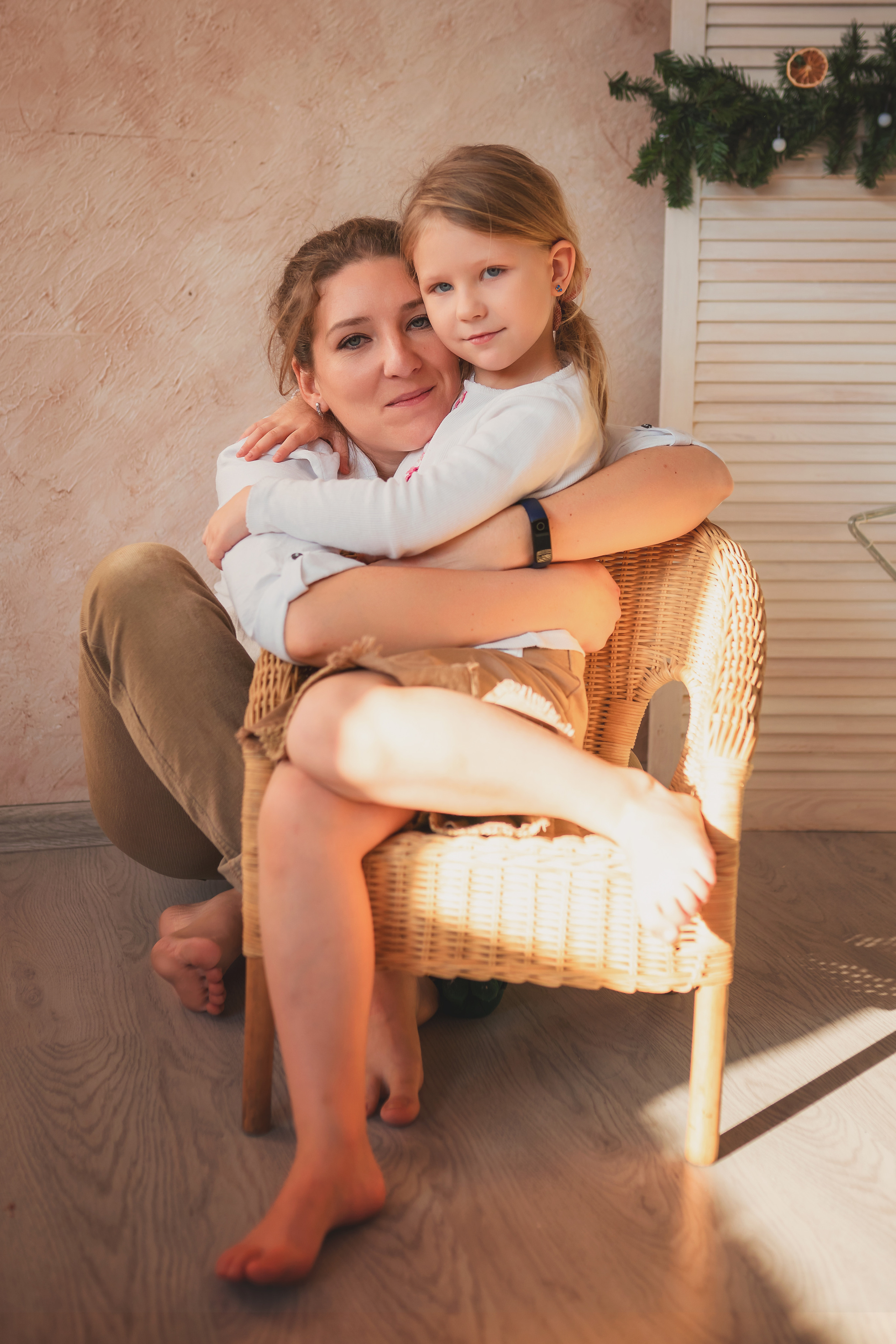 Миша, Настя, Полина и Леша. Семейный фотограф в Алматы Анжелика Али Номан