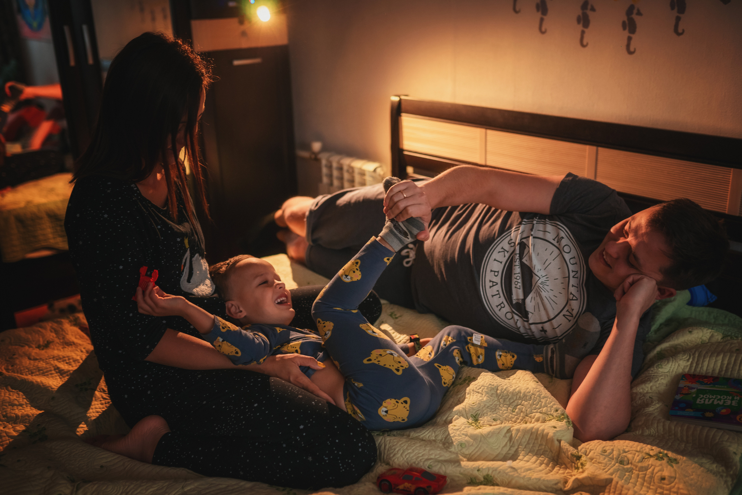 Дима, Алиса, Тёма. Семейный фотограф в Алматы Анжелика Али Номан