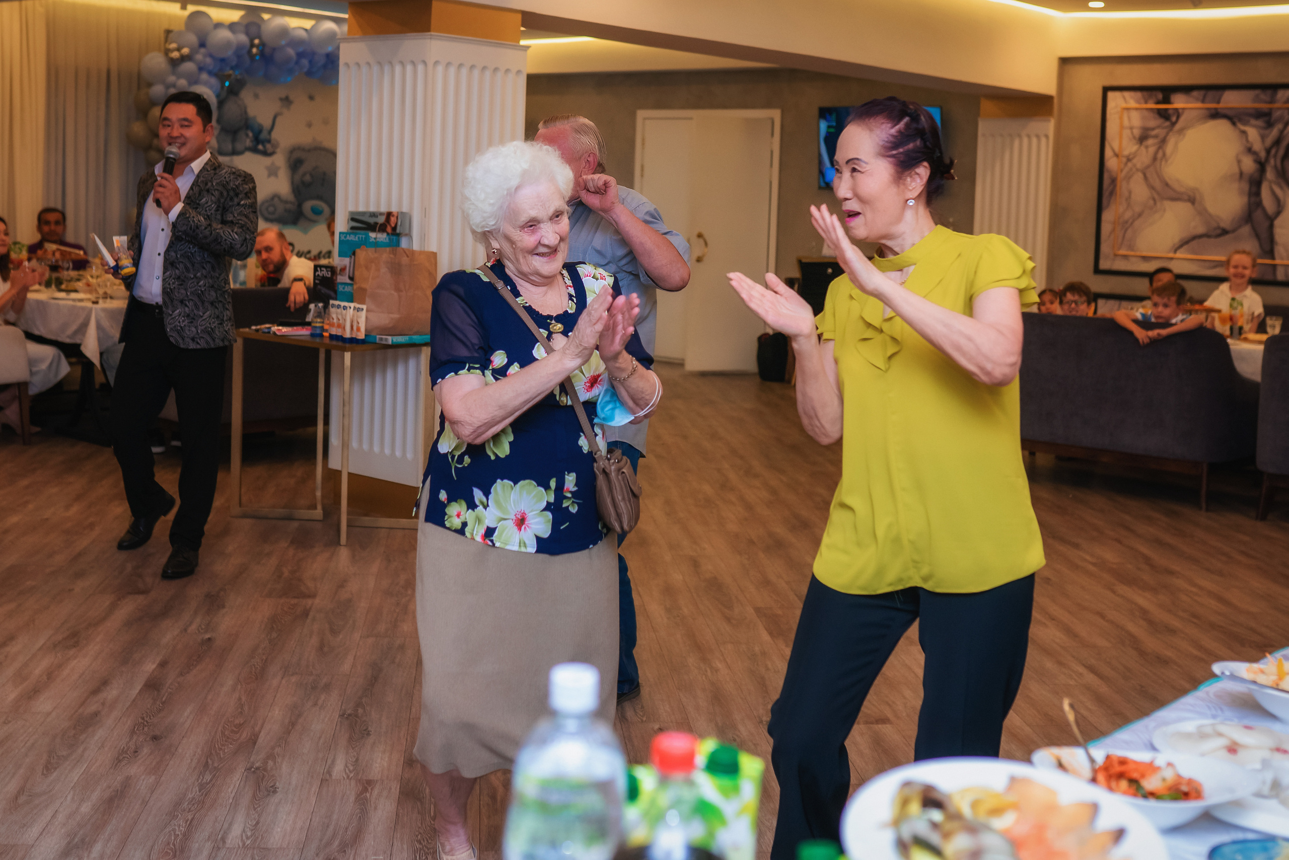 Руслану годик. Семейный фотограф в Алматы Анжелика Али Номан