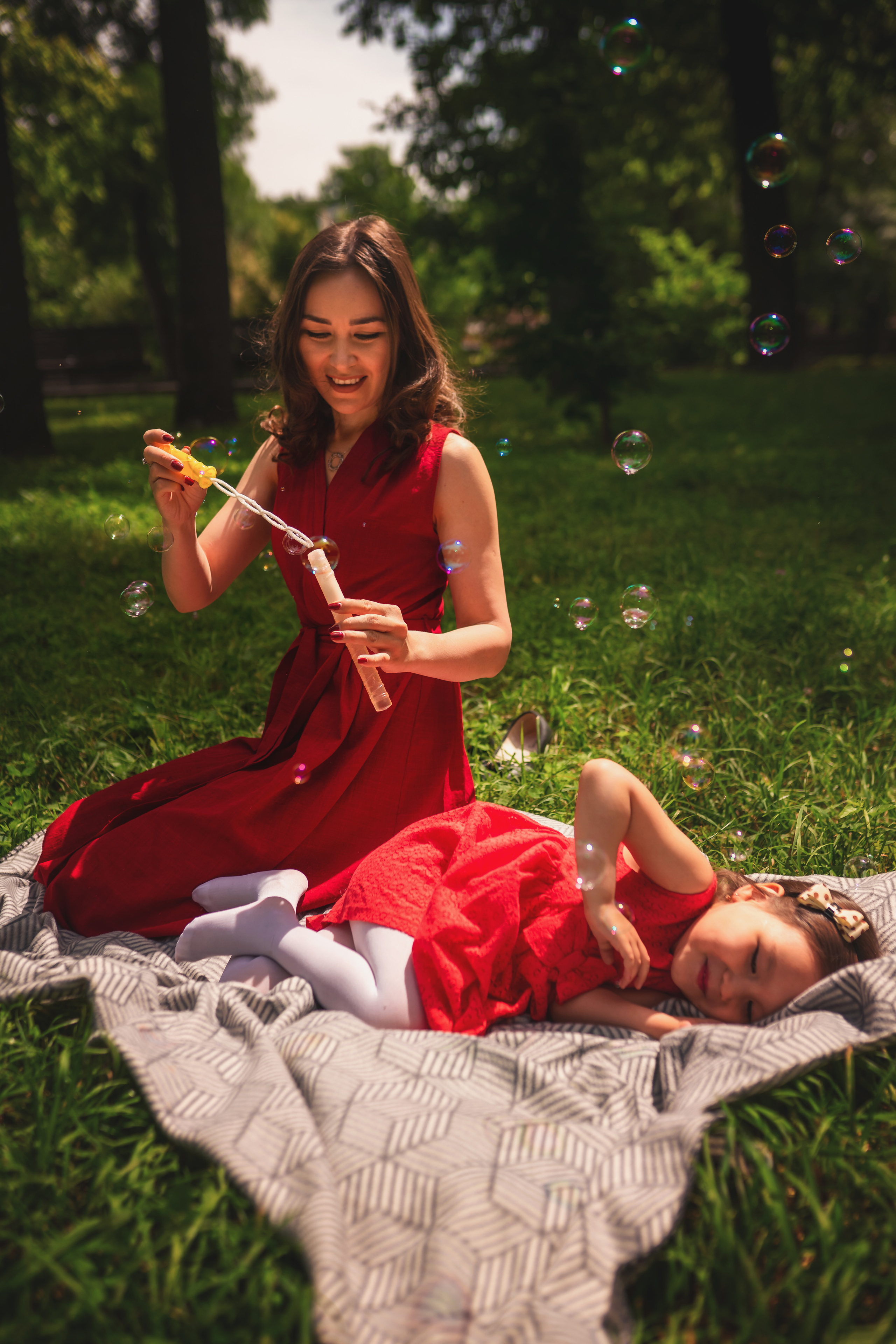 Асель и Айлин. Семейный фотограф в Алматы Анжелика Али Номан