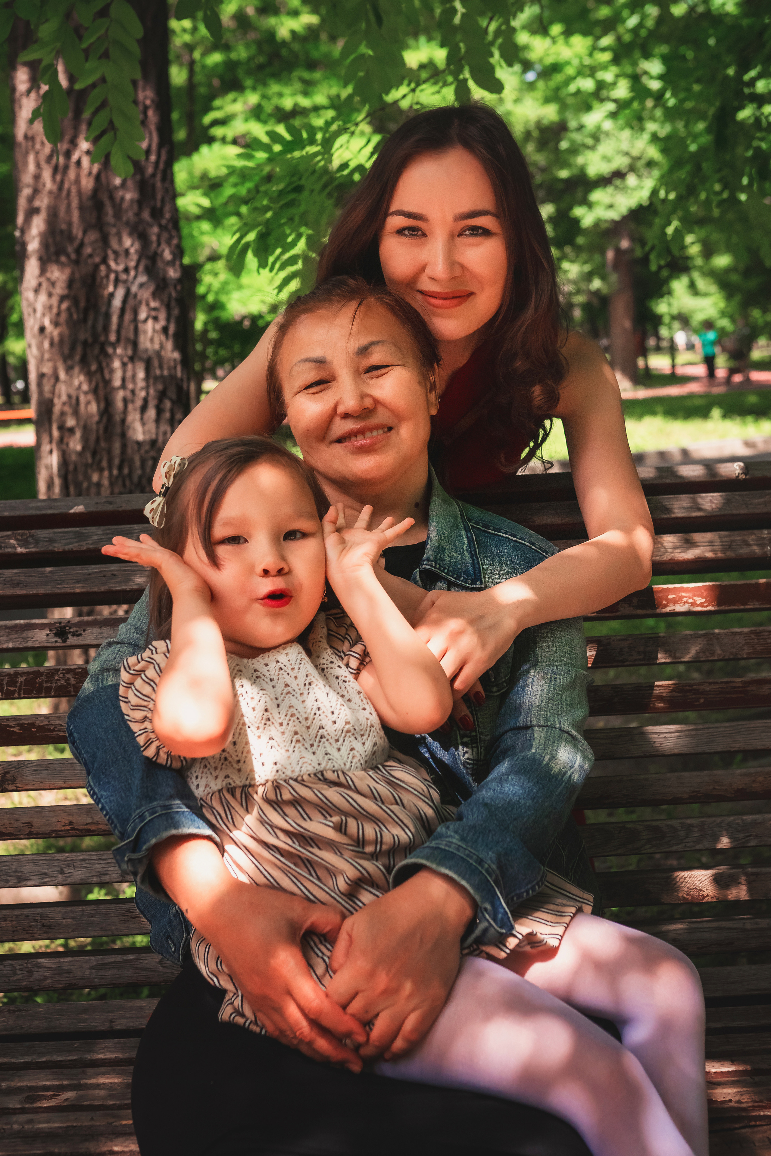 Асель и Айлин. Семейный фотограф в Алматы Анжелика Али Номан