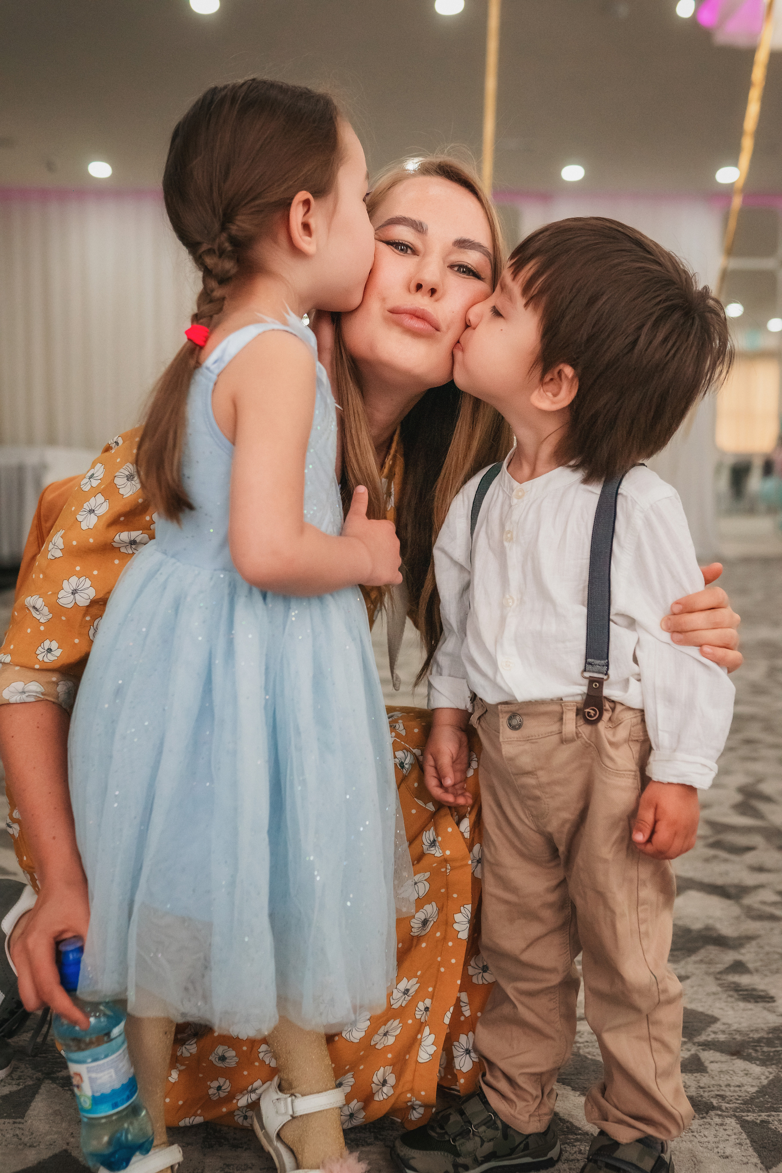 Мария и Анастасия. Семейный фотограф в Алматы Анжелика Али Номан