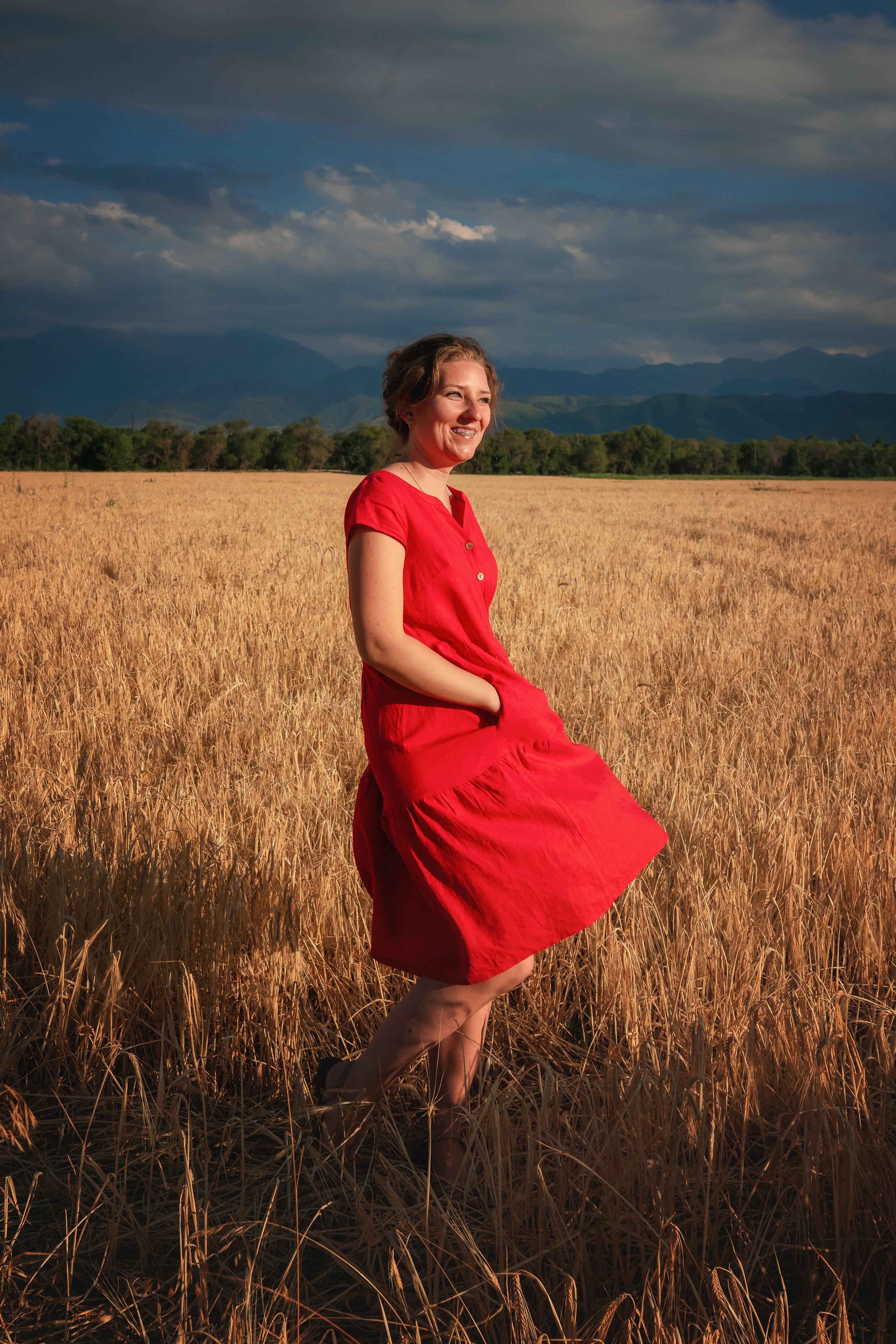 Миша, Настя, Полина и Леша в поле. Семейный фотограф в Алматы Анжелика Али Номан