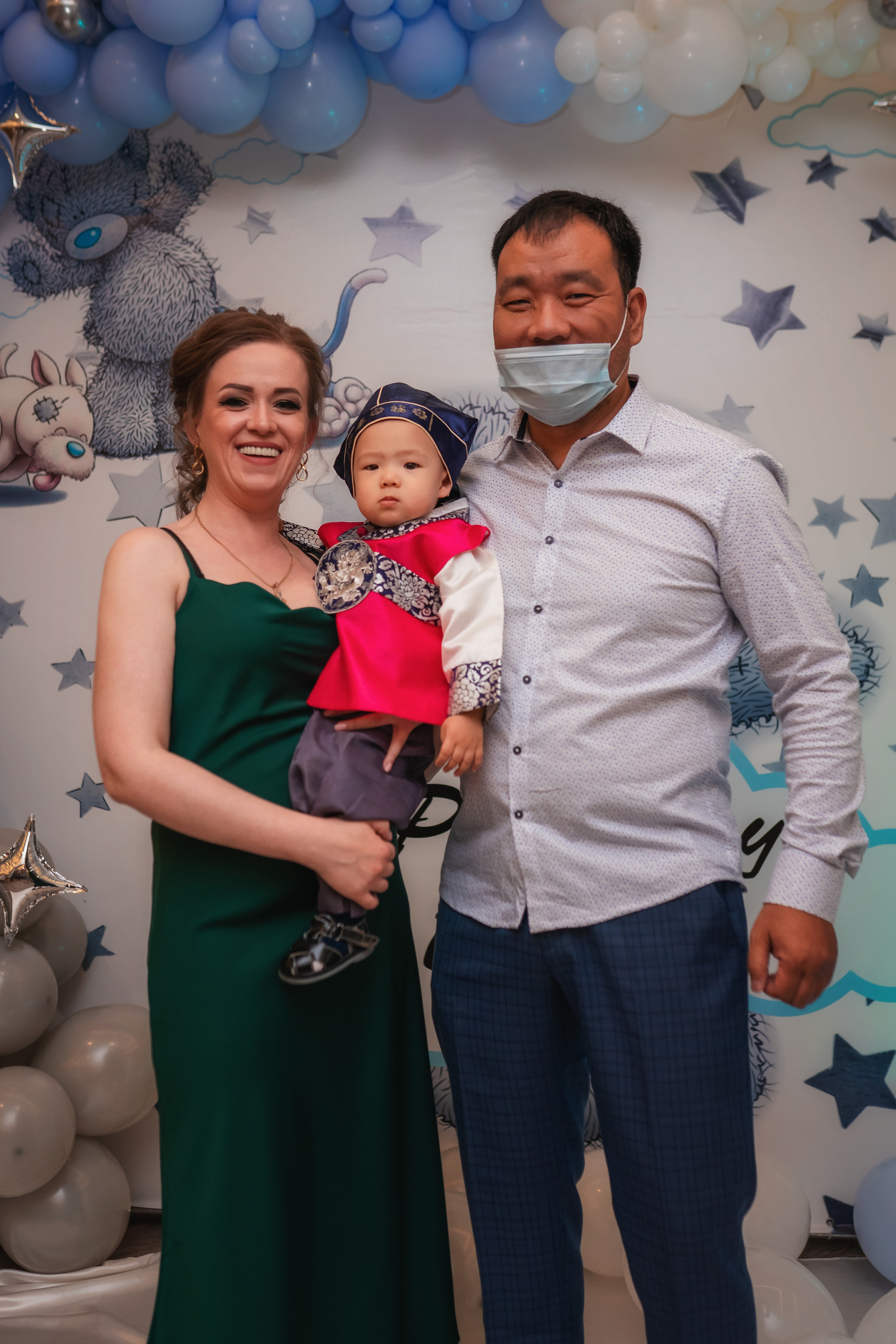 Руслану годик. Семейный фотограф в Алматы Анжелика Али Номан