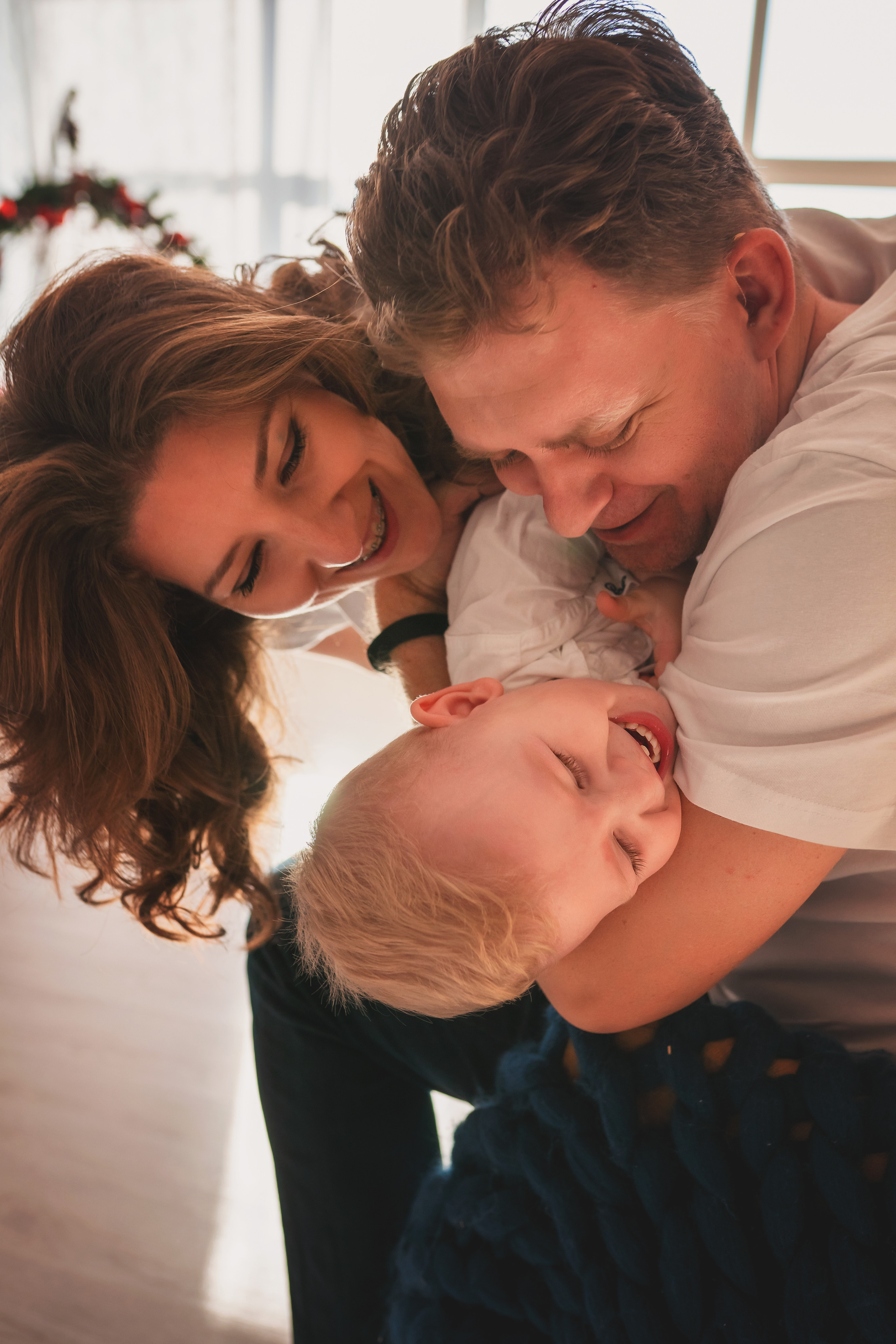 Миша, Настя, Полина и Леша. Семейный фотограф в Алматы Анжелика Али Номан