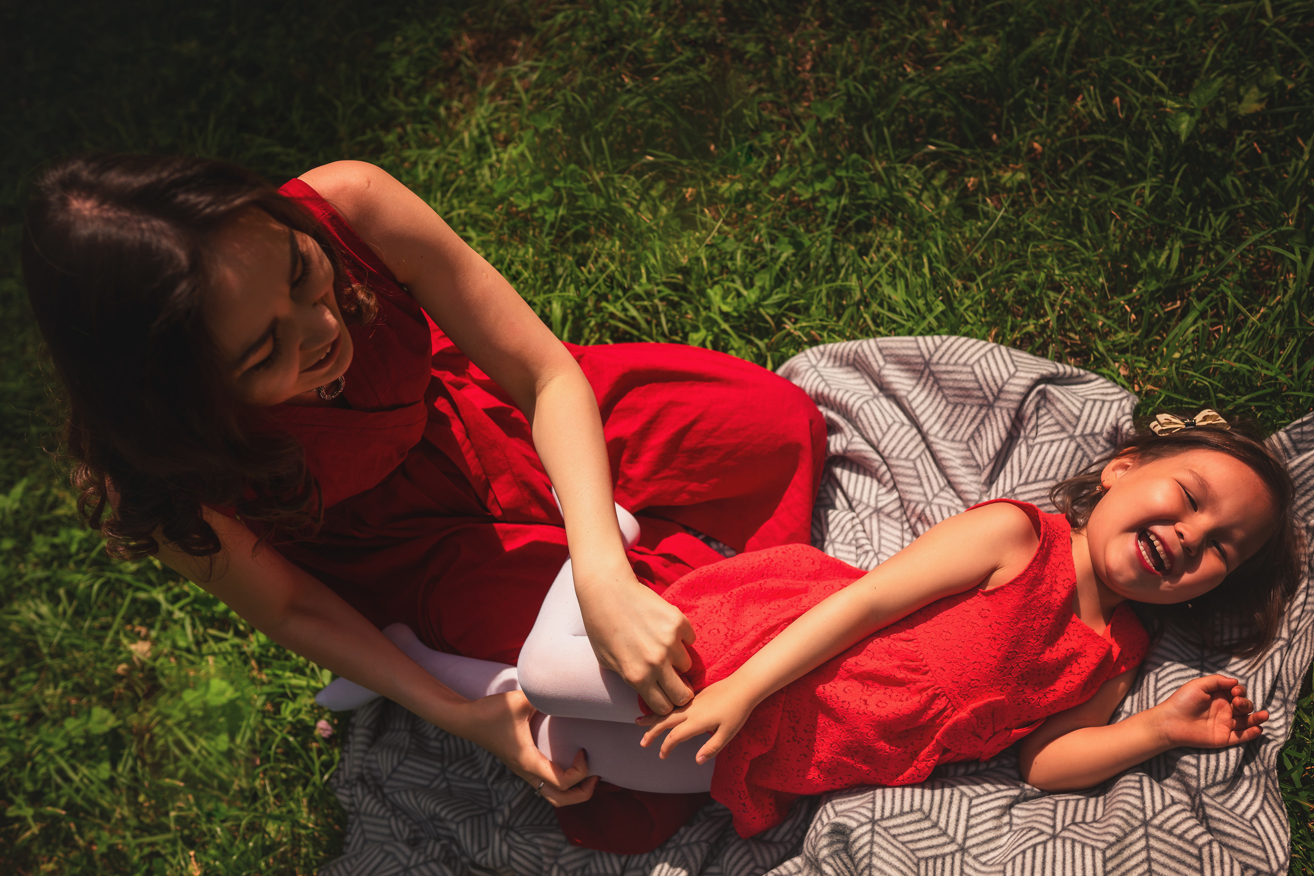 Асель и Айлин. Семейный фотограф в Алматы Анжелика Али Номан