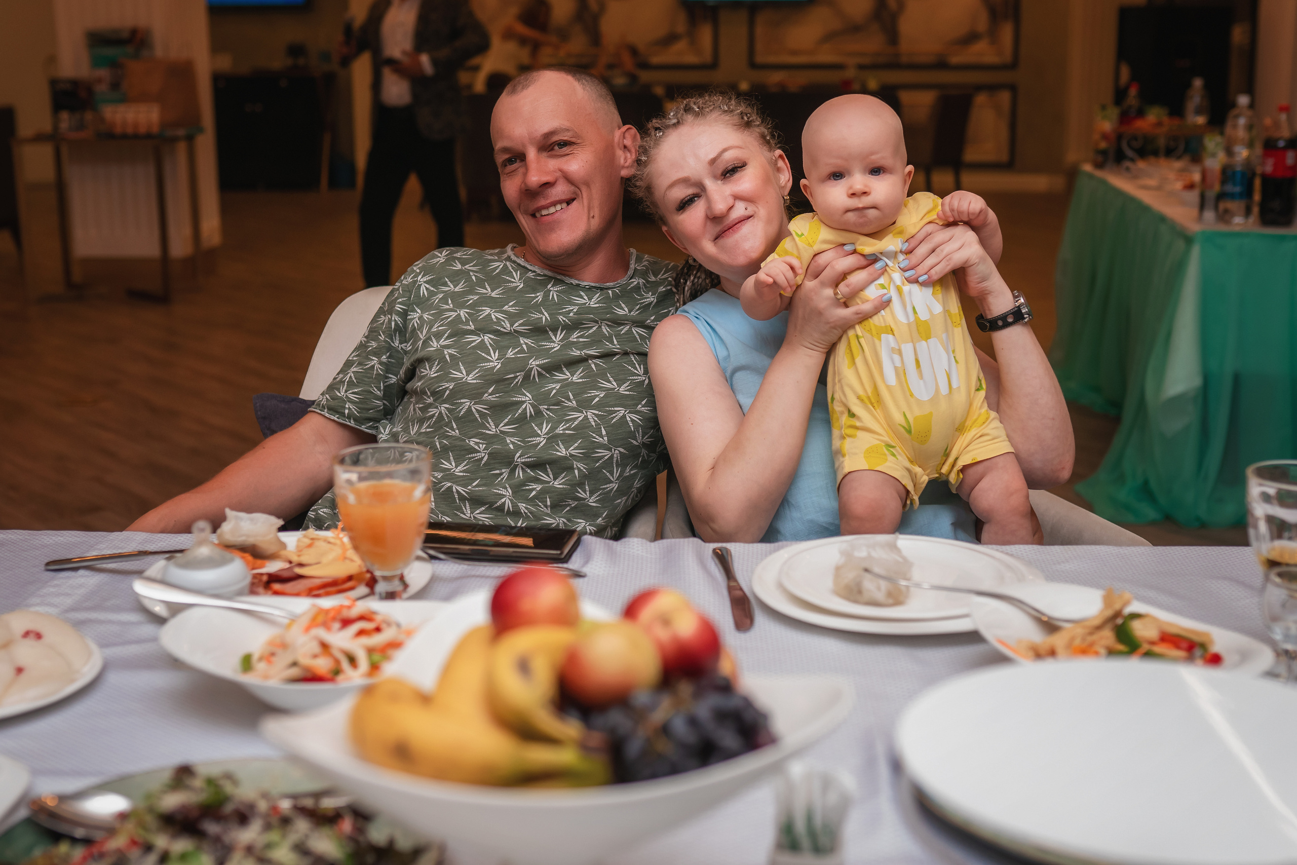 Руслану годик. Семейный фотограф в Алматы Анжелика Али Номан