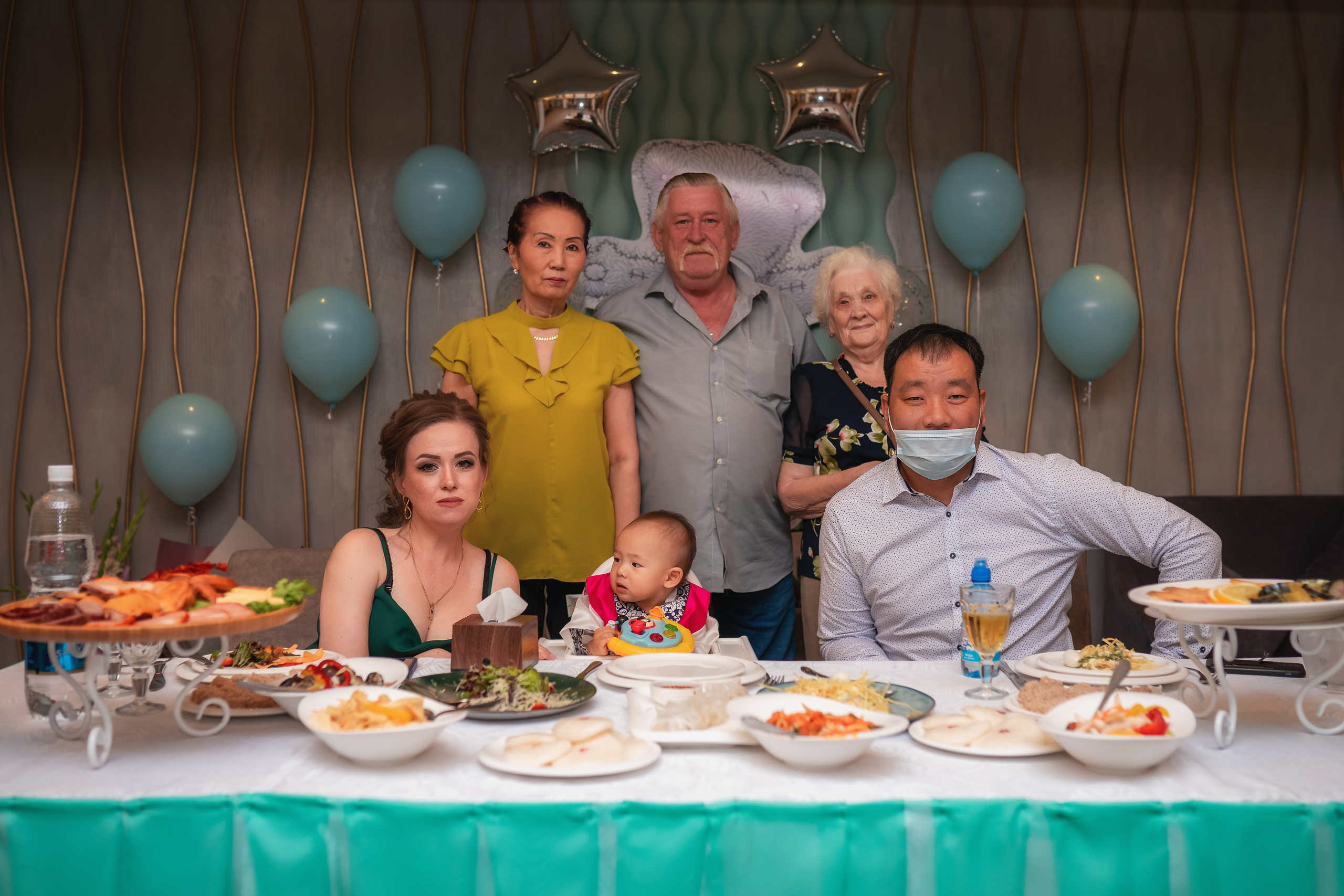 Руслану годик. Семейный фотограф в Алматы Анжелика Али Номан