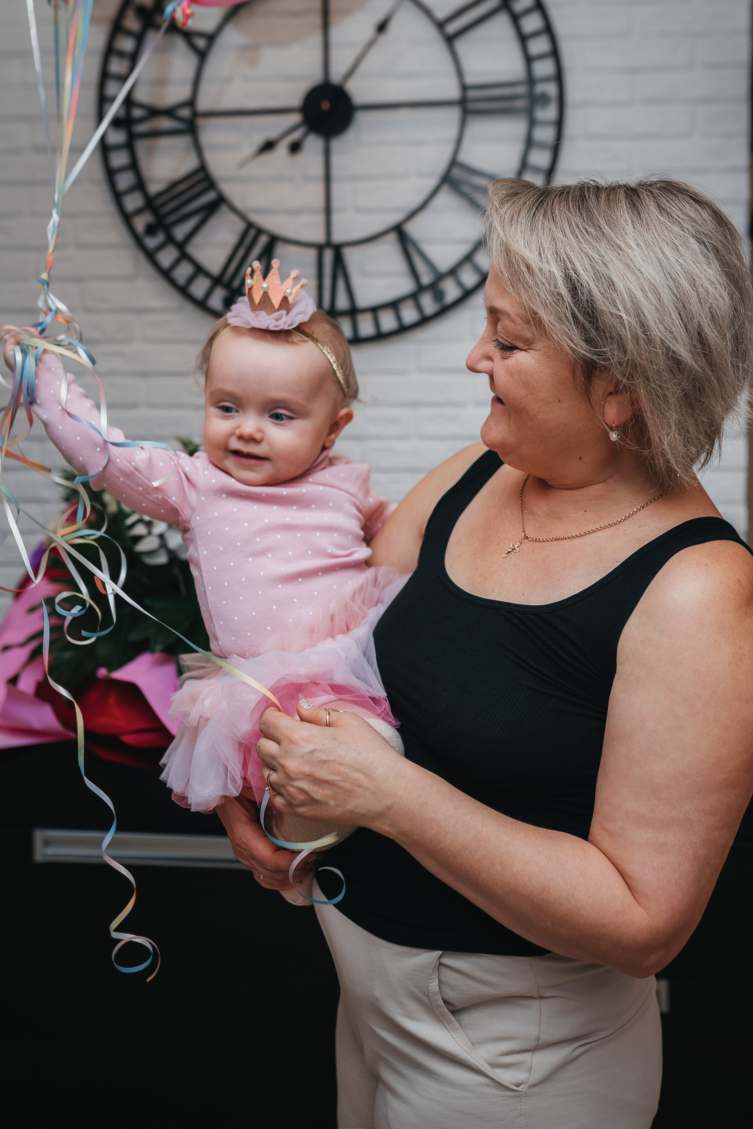 Годик Алисы дома. Семейный фотограф в Алматы Анжелика Али Номан