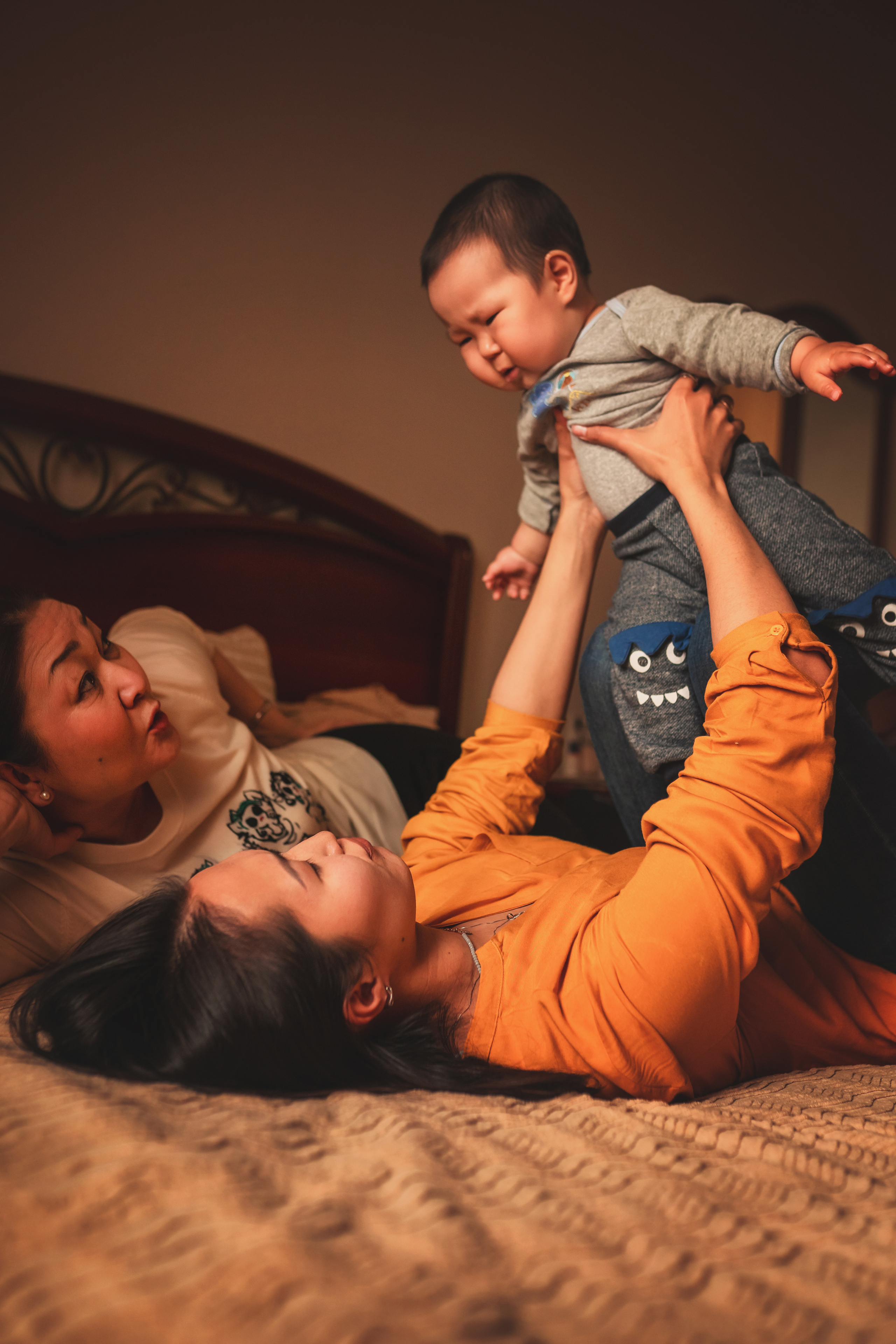 4 поколения. Семейный фотограф в Алматы Анжелика Али Номан