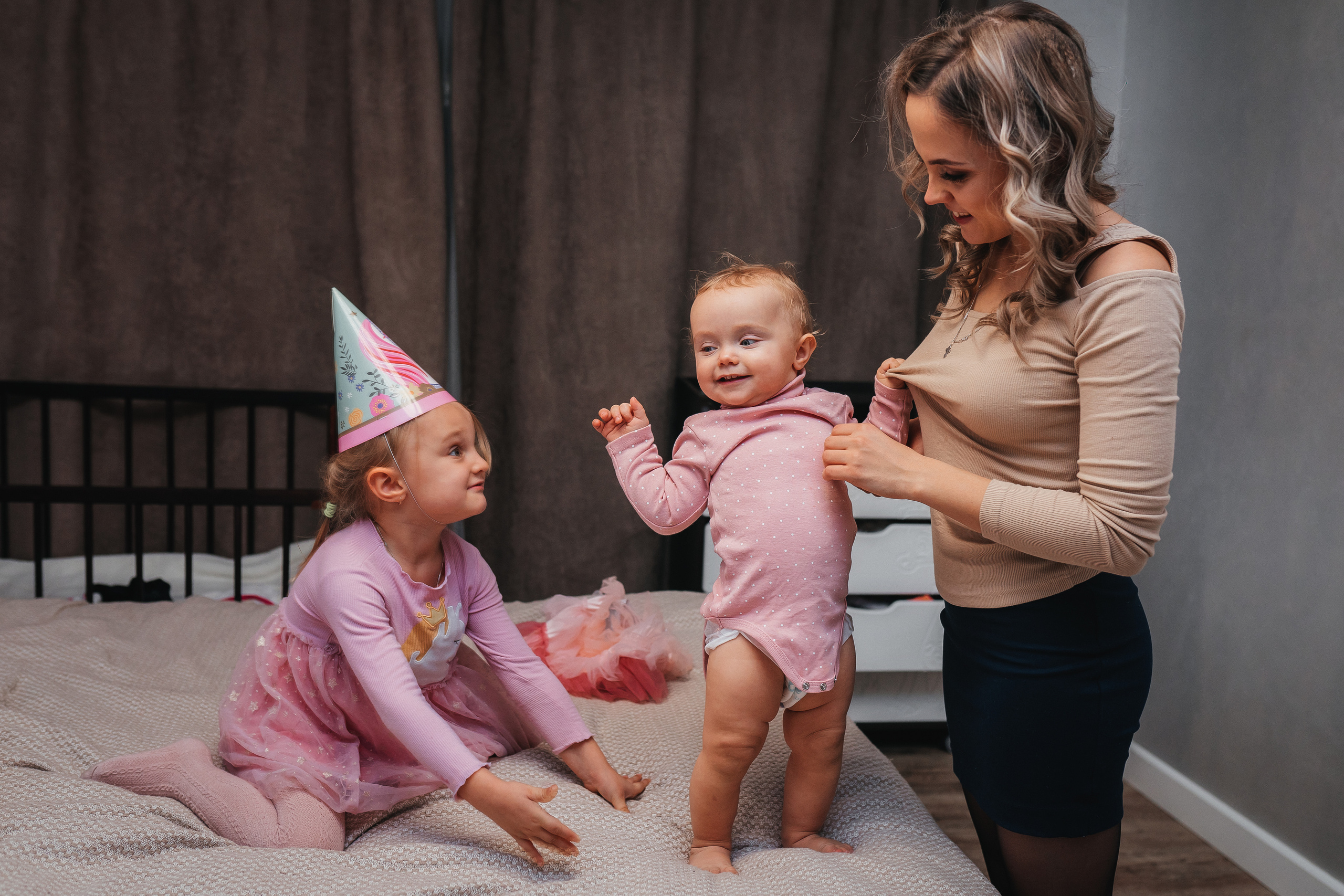 Годик Алисы дома. Семейный фотограф в Алматы Анжелика Али Номан