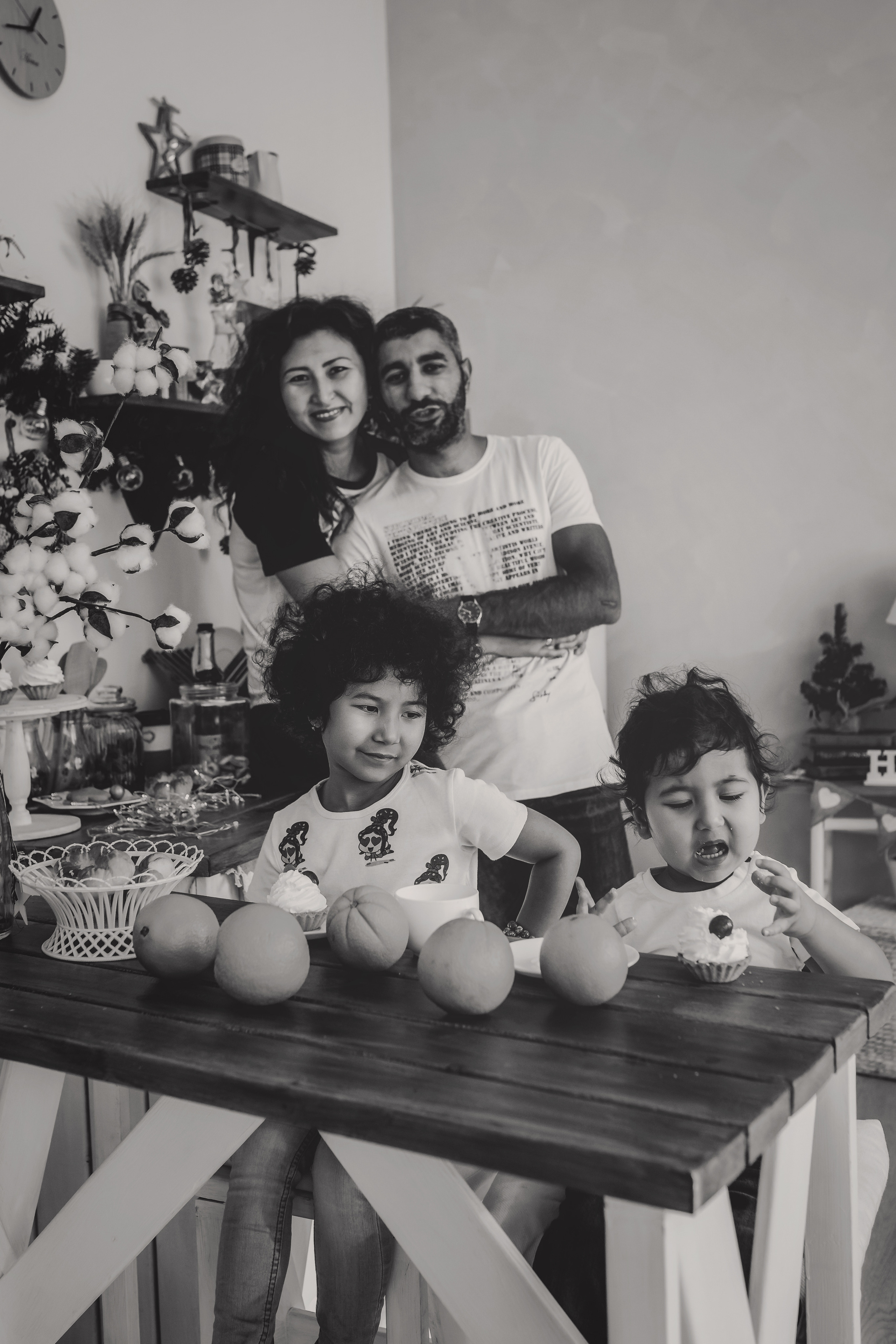 Умид, Малика, Сева, Муслим. Семейный фотограф в Алматы Анжелика Али Номан