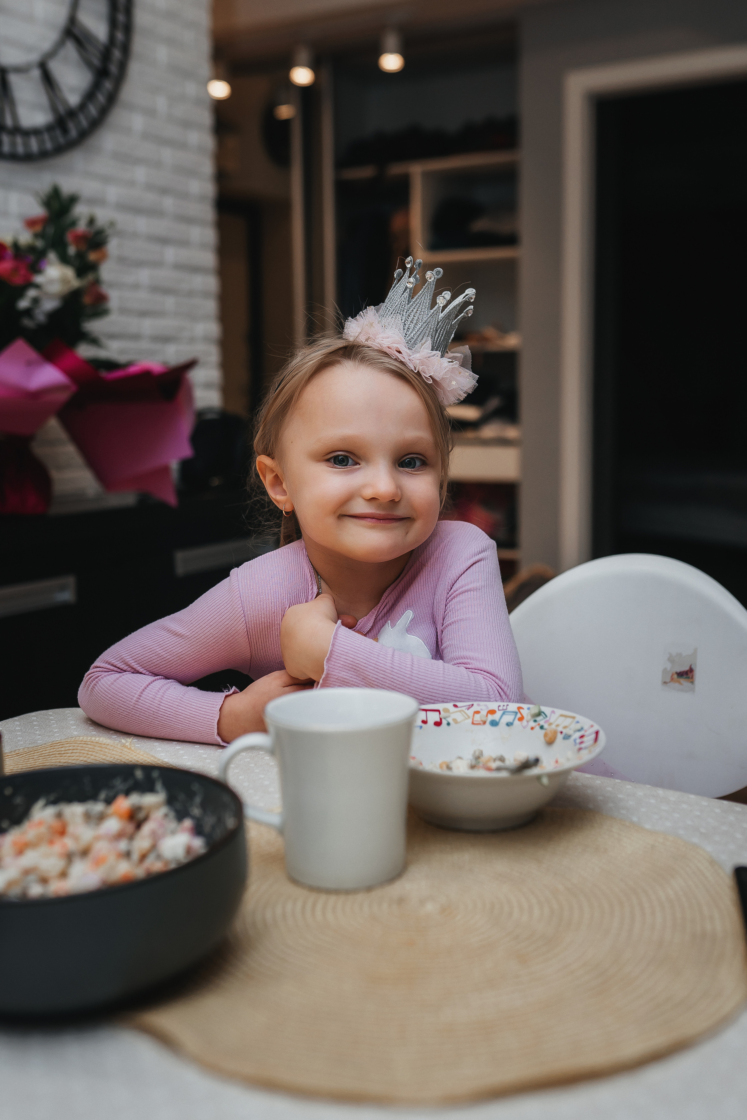 Годик Алисы дома. Семейный фотограф в Алматы Анжелика Али Номан