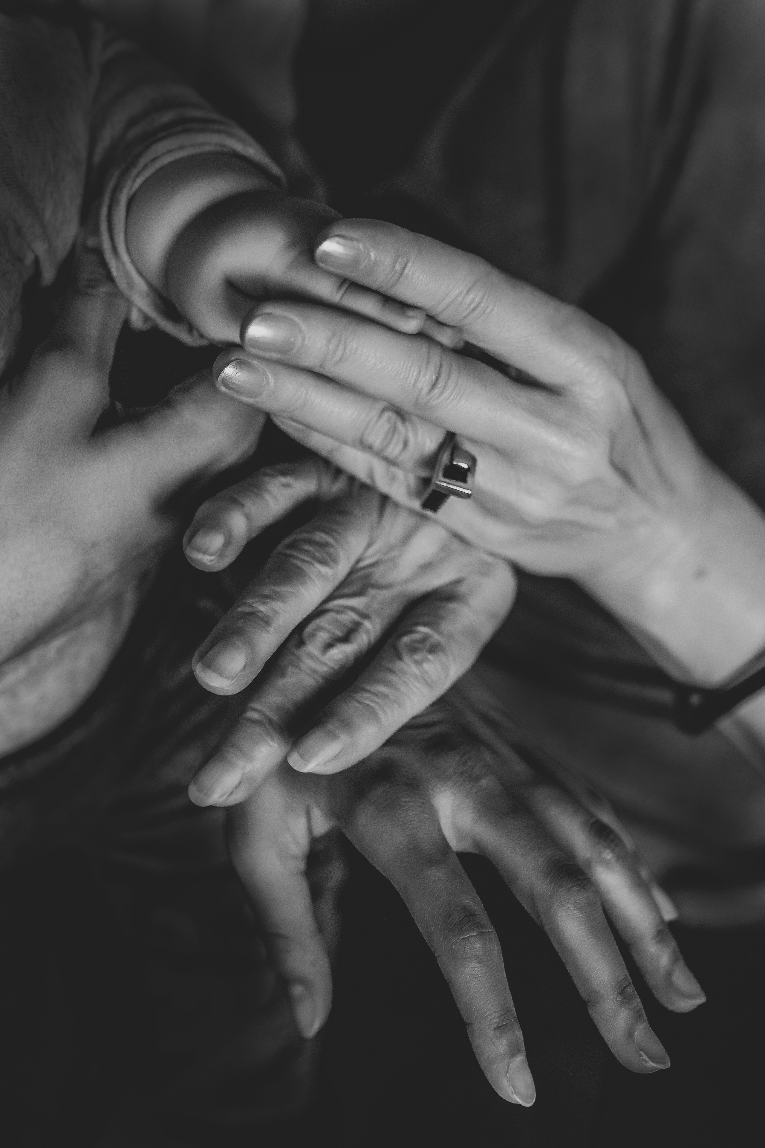 4 поколения. Семейный фотограф в Алматы Анжелика Али Номан