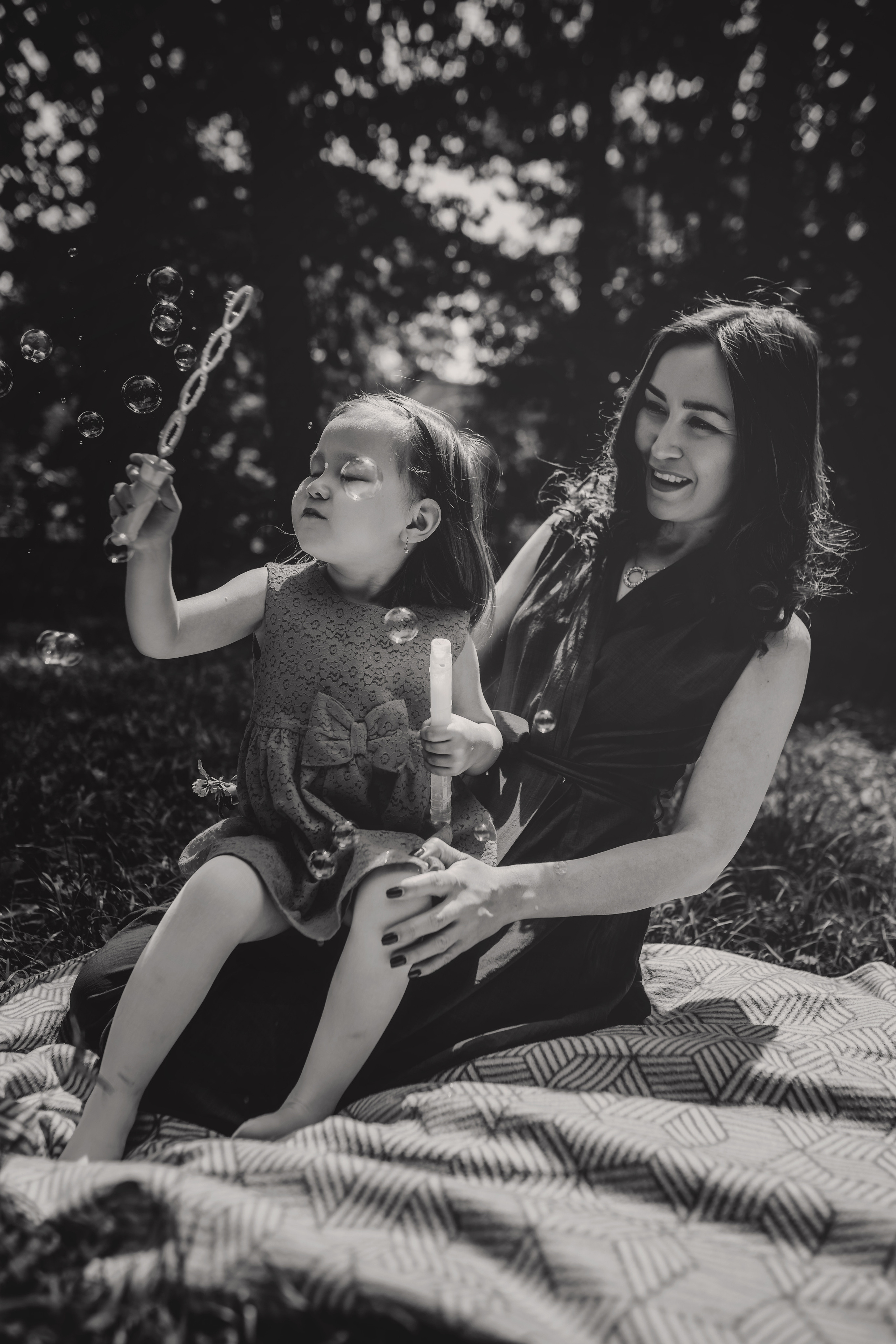 Асель и Айлин. Семейный фотограф в Алматы Анжелика Али Номан