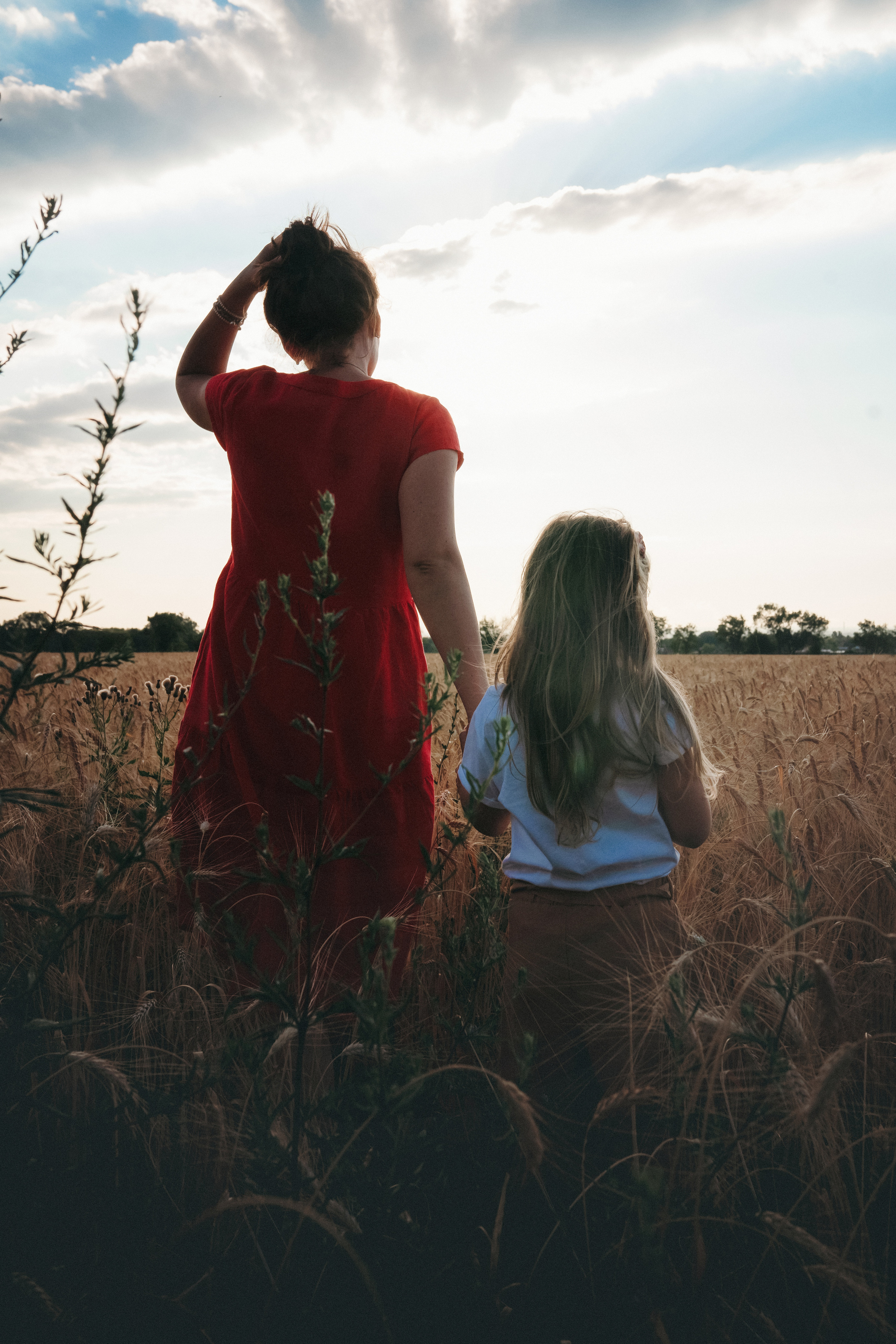 Миша, Настя, Полина и Леша в поле. Семейный фотограф в Алматы Анжелика Али Номан