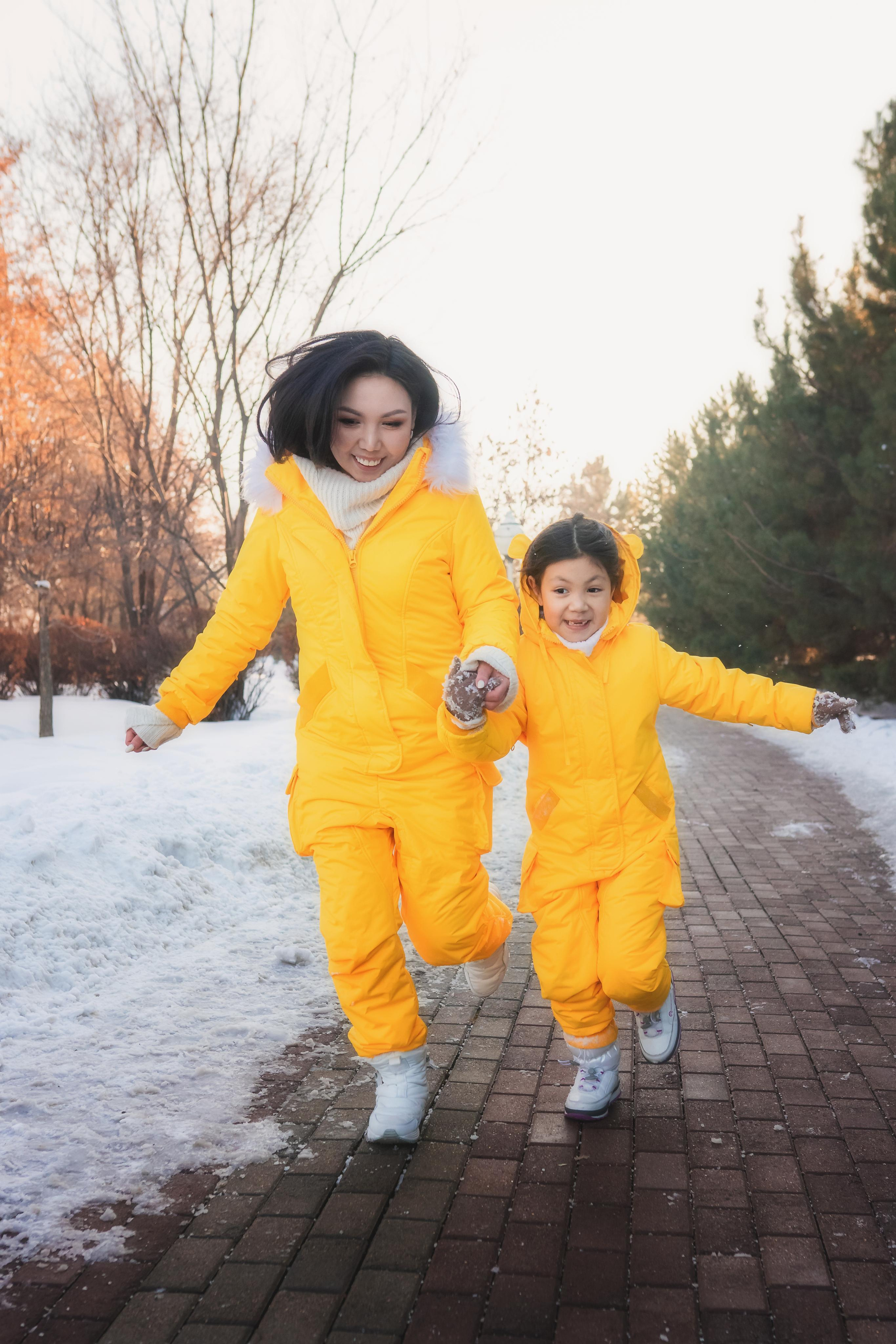Мадина и Диана. Семейный фотограф в Алматы Анжелика Али Номан