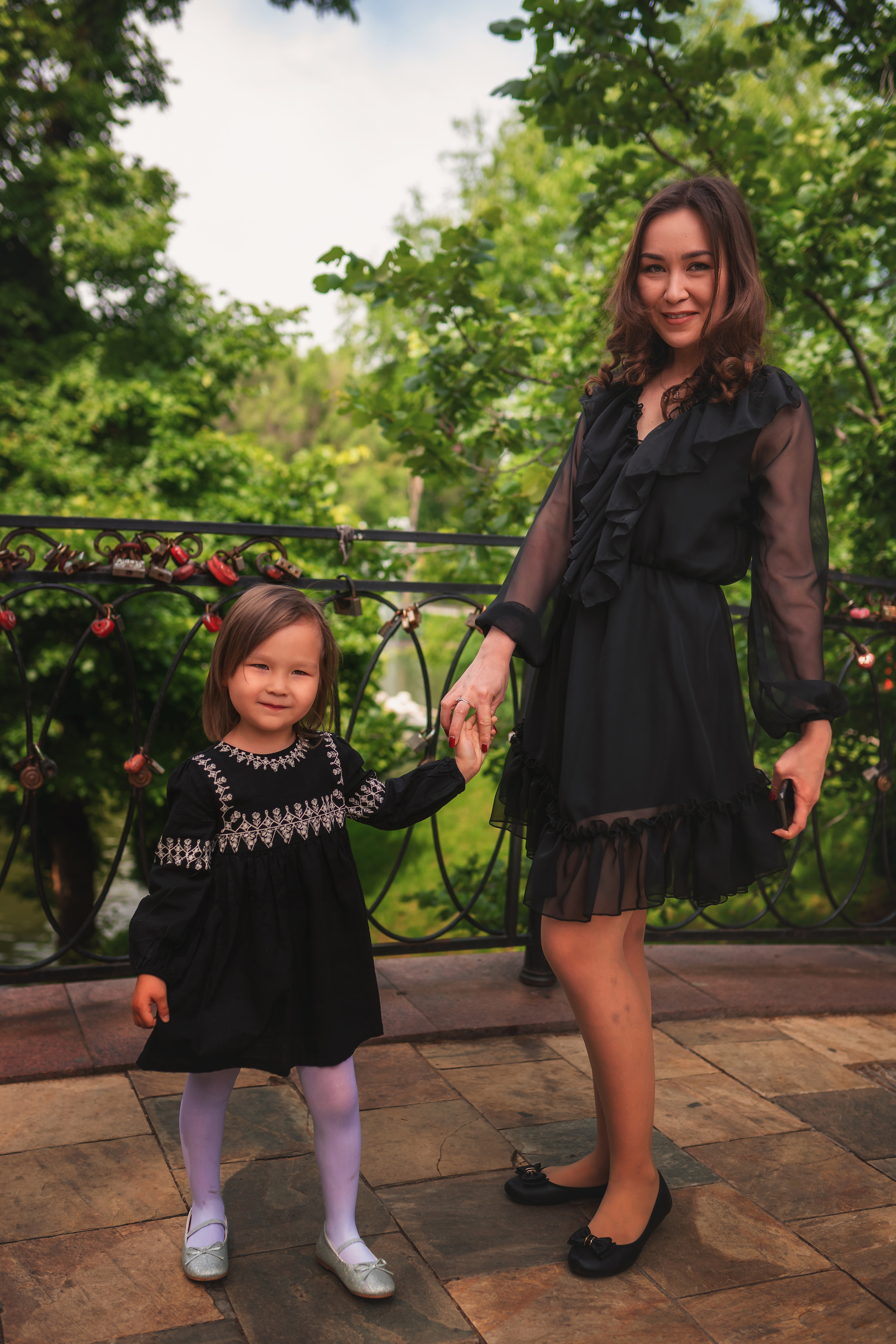 Асель и Айлин. Семейный фотограф в Алматы Анжелика Али Номан