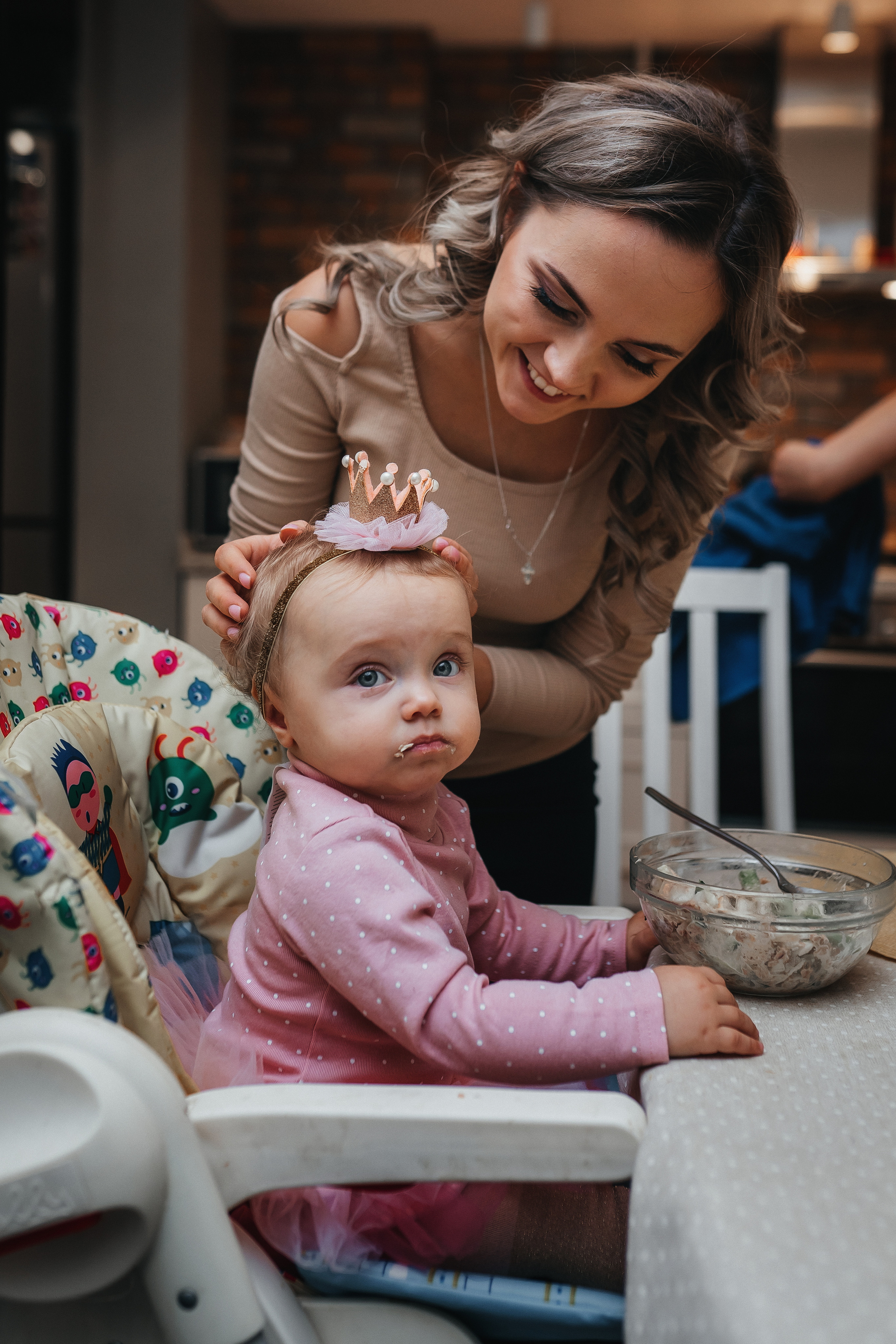 Годик Алисы дома. Семейный фотограф в Алматы Анжелика Али Номан