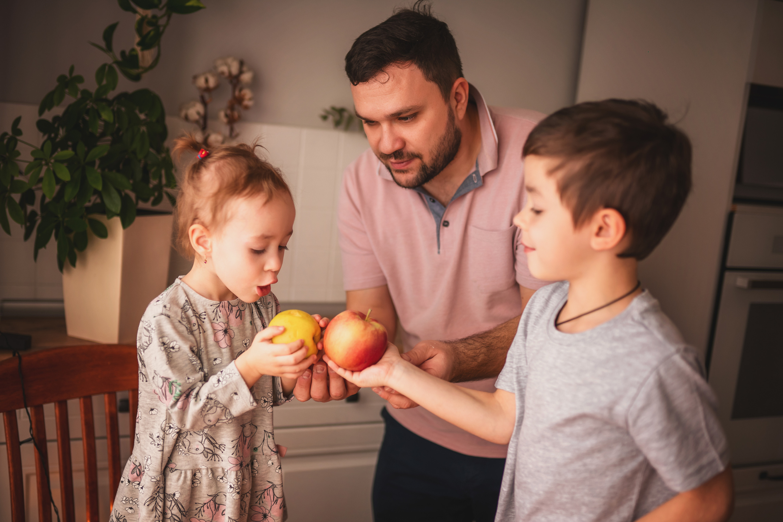 Егор, Руслана, Глеб, Мария. Семейный фотограф в Алматы Анжелика Али Номан