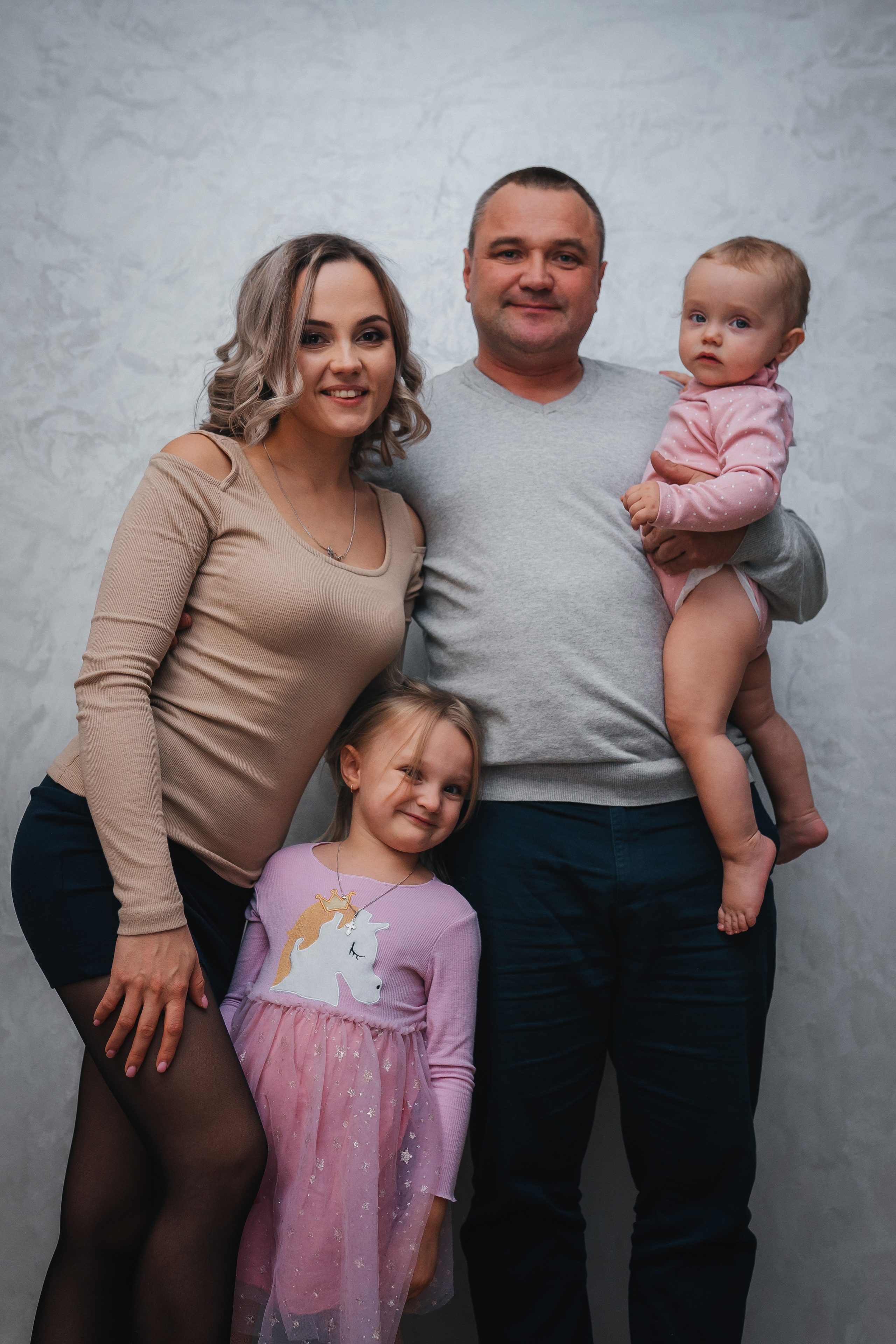 Годик Алисы дома. Семейный фотограф в Алматы Анжелика Али Номан