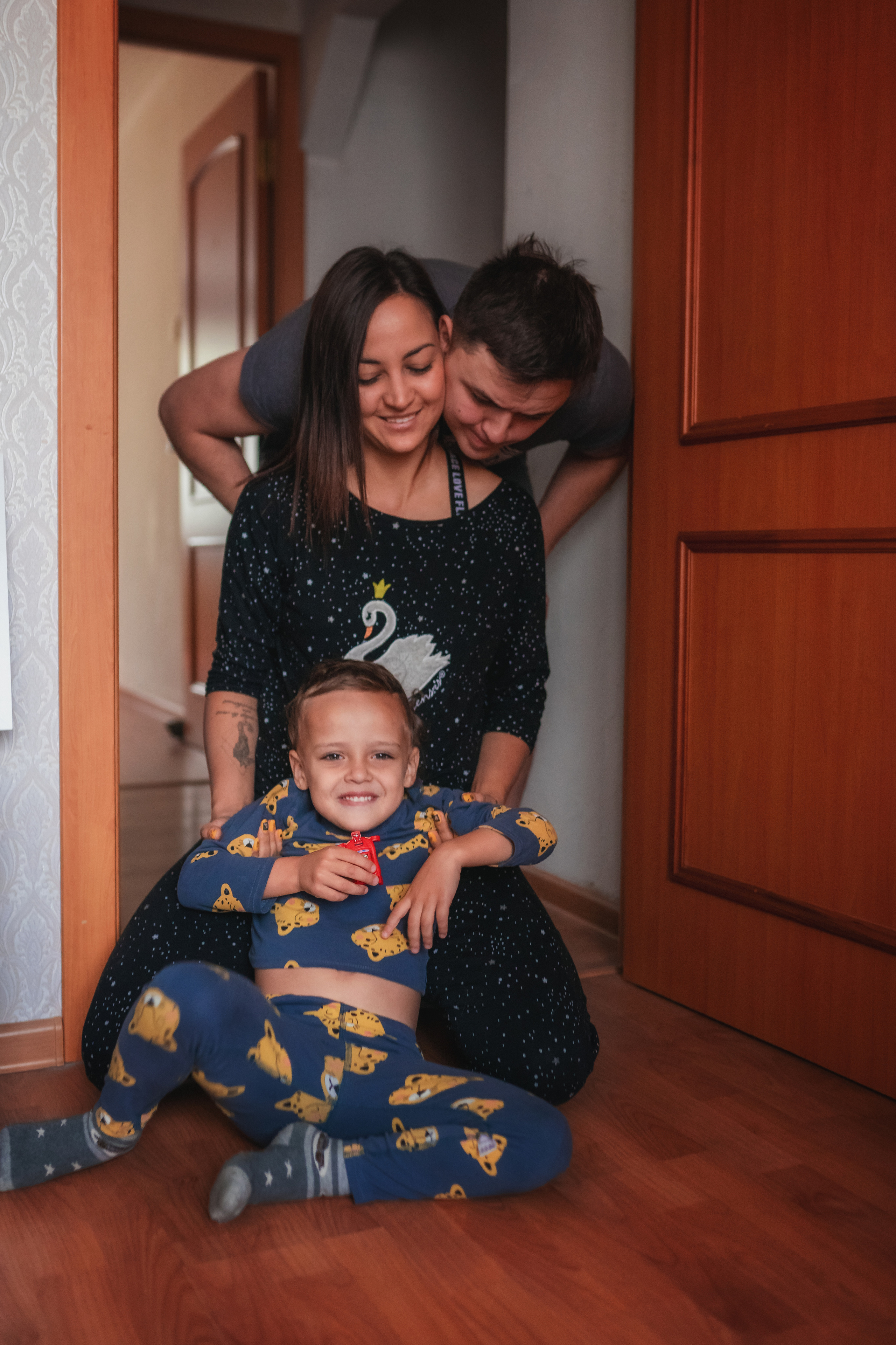 Дима, Алиса, Тёма. Семейный фотограф в Алматы Анжелика Али Номан